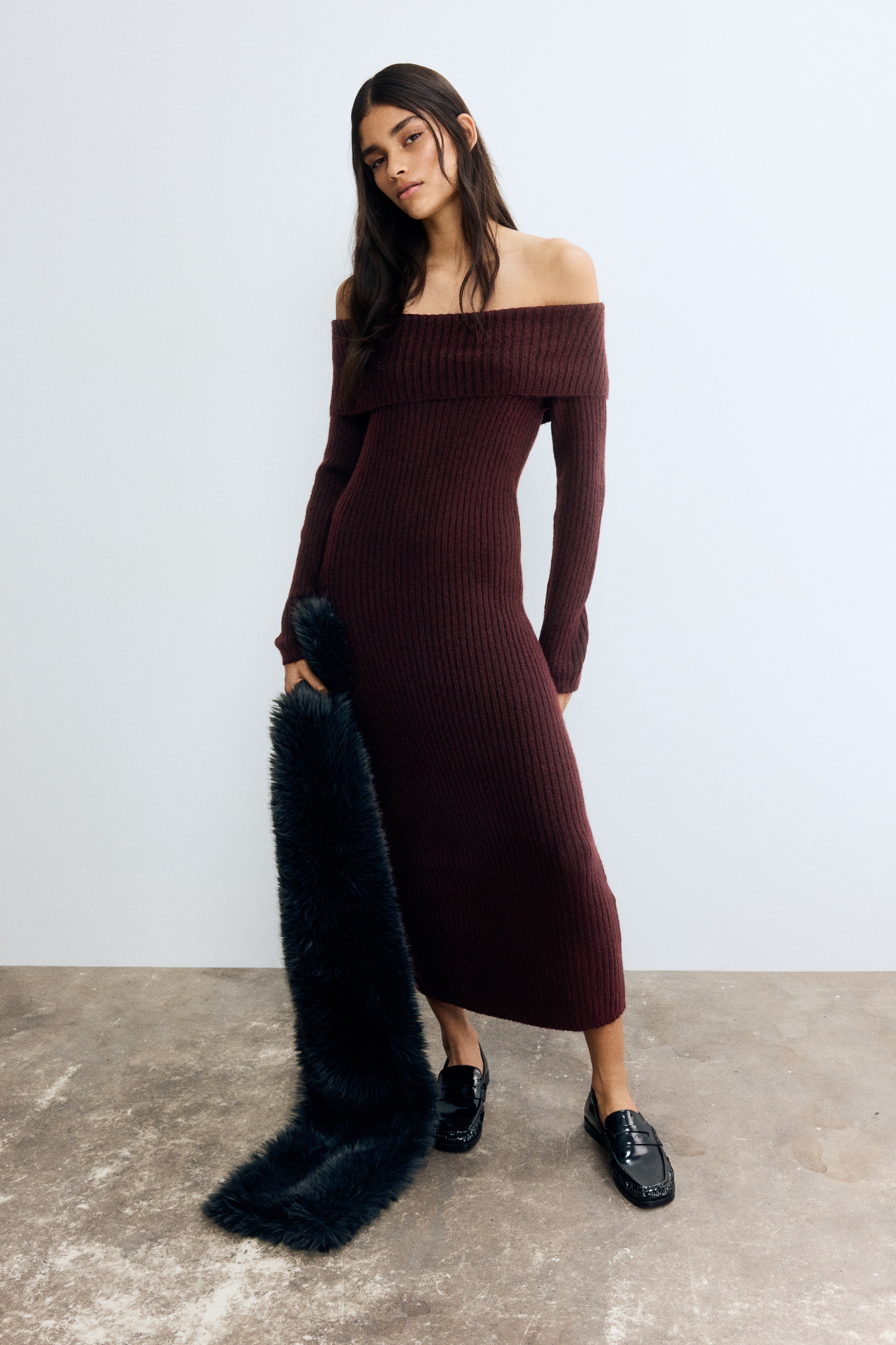 Rib-knit off-the-shoulder dress