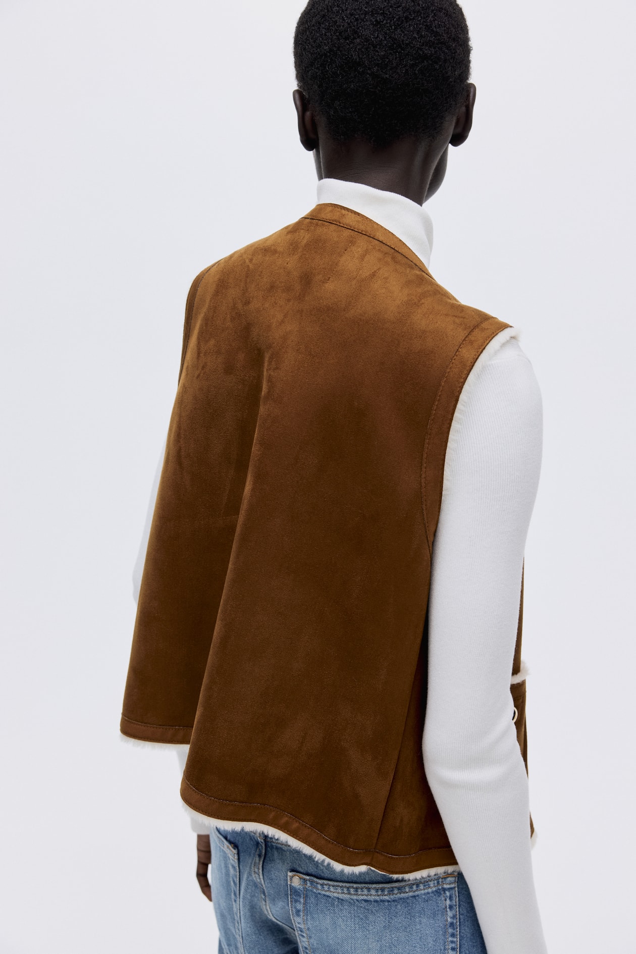 Pile-Lined Vest - image 3