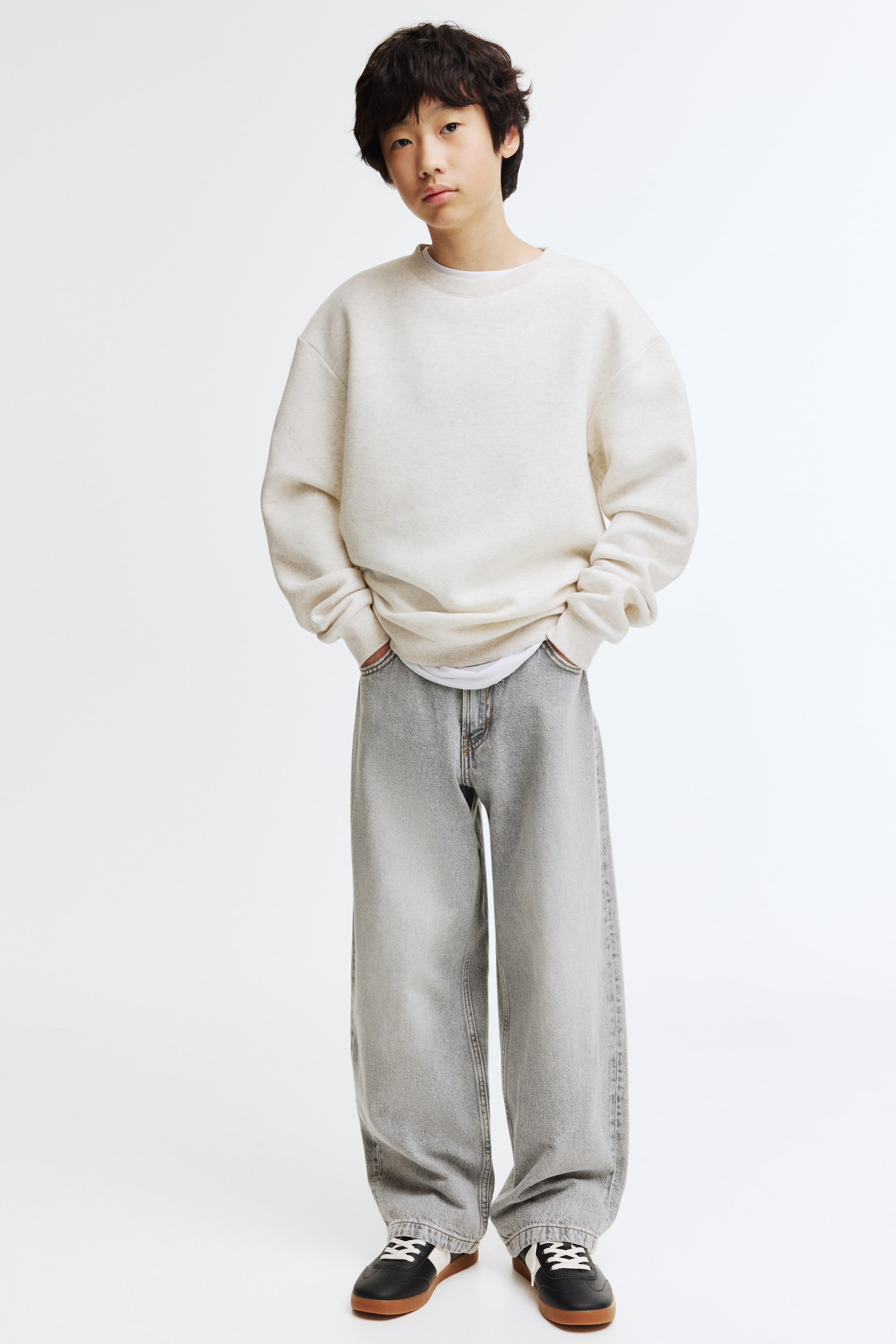 Büyük resmi görüntüle: Baggy Fit Jeans - Açık kot grisi - ÇOCUK | H&M TR 1