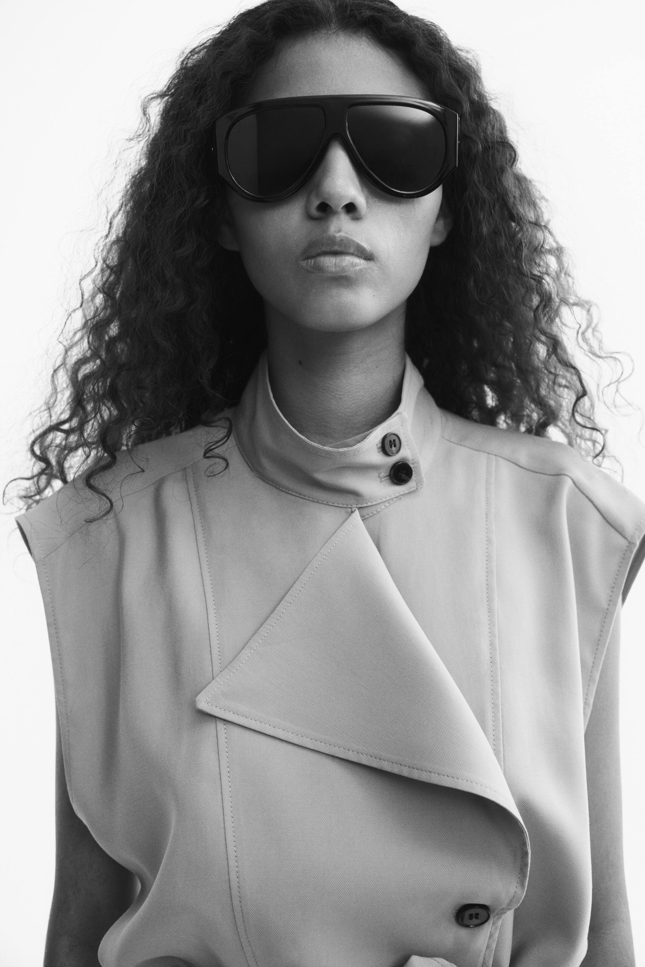 Ver imagen más grande: Chaleco estilo gabardina - Beige oscuro - MUJER | H&M ES 1