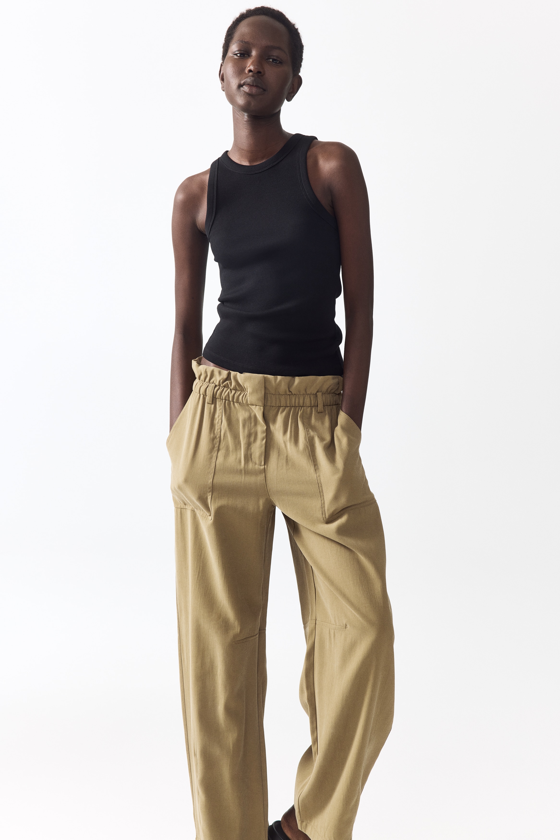 Barrel paper bag trousers