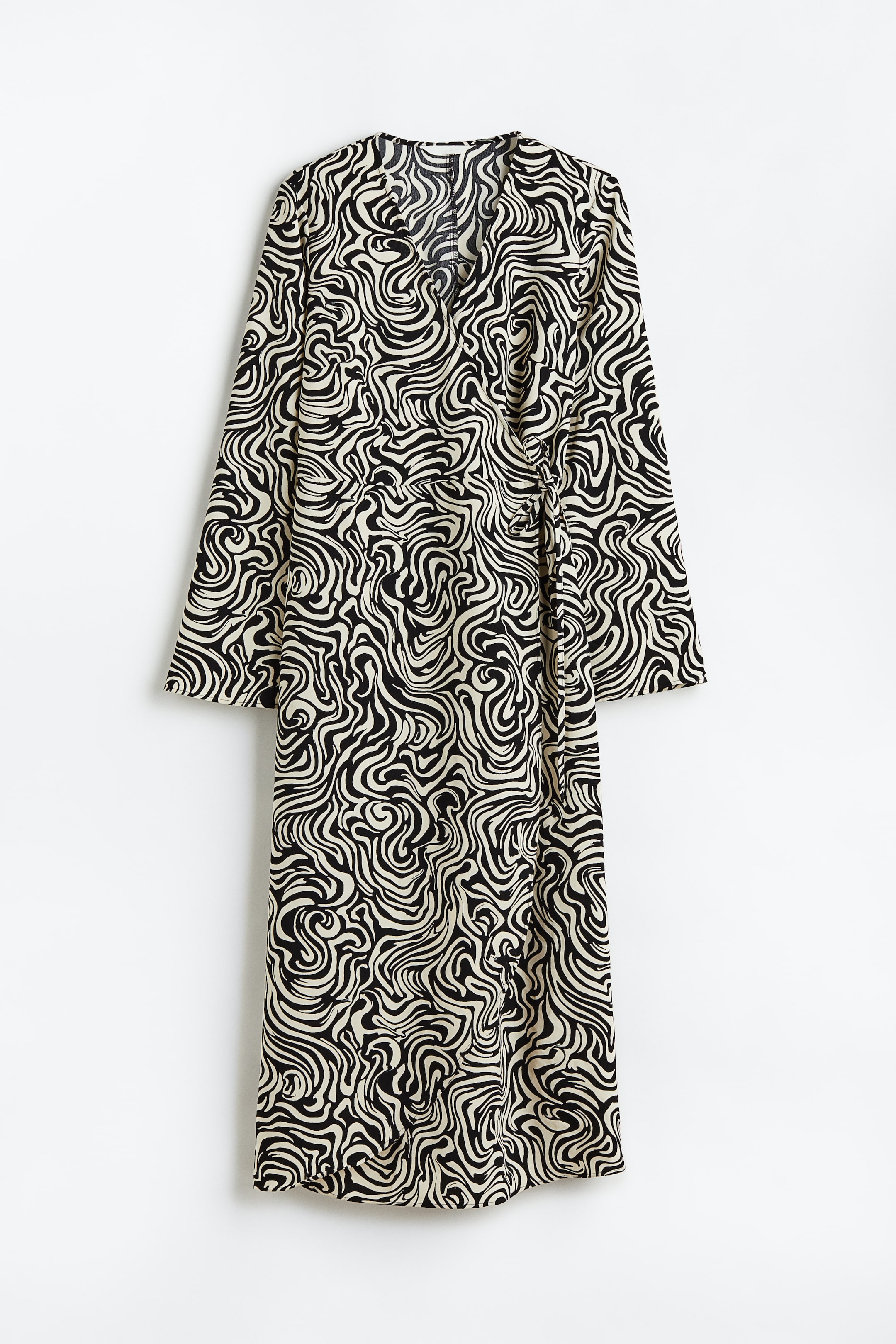 View larger image: H&M+ Crêpe wrap dress - Black/Patterned - Ladies | H&M GB 1