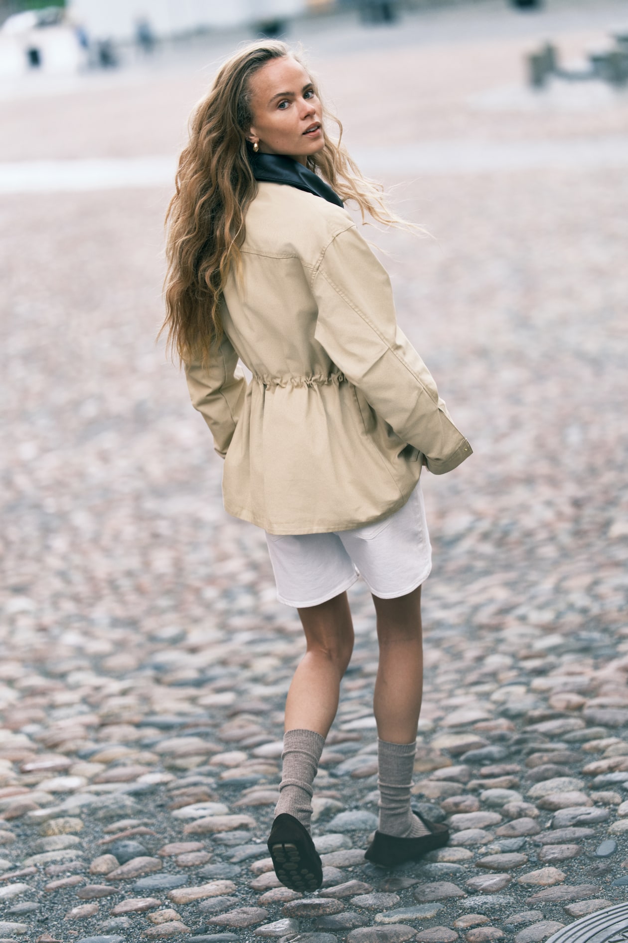 Coated-Collar Twill Jacket - image 3