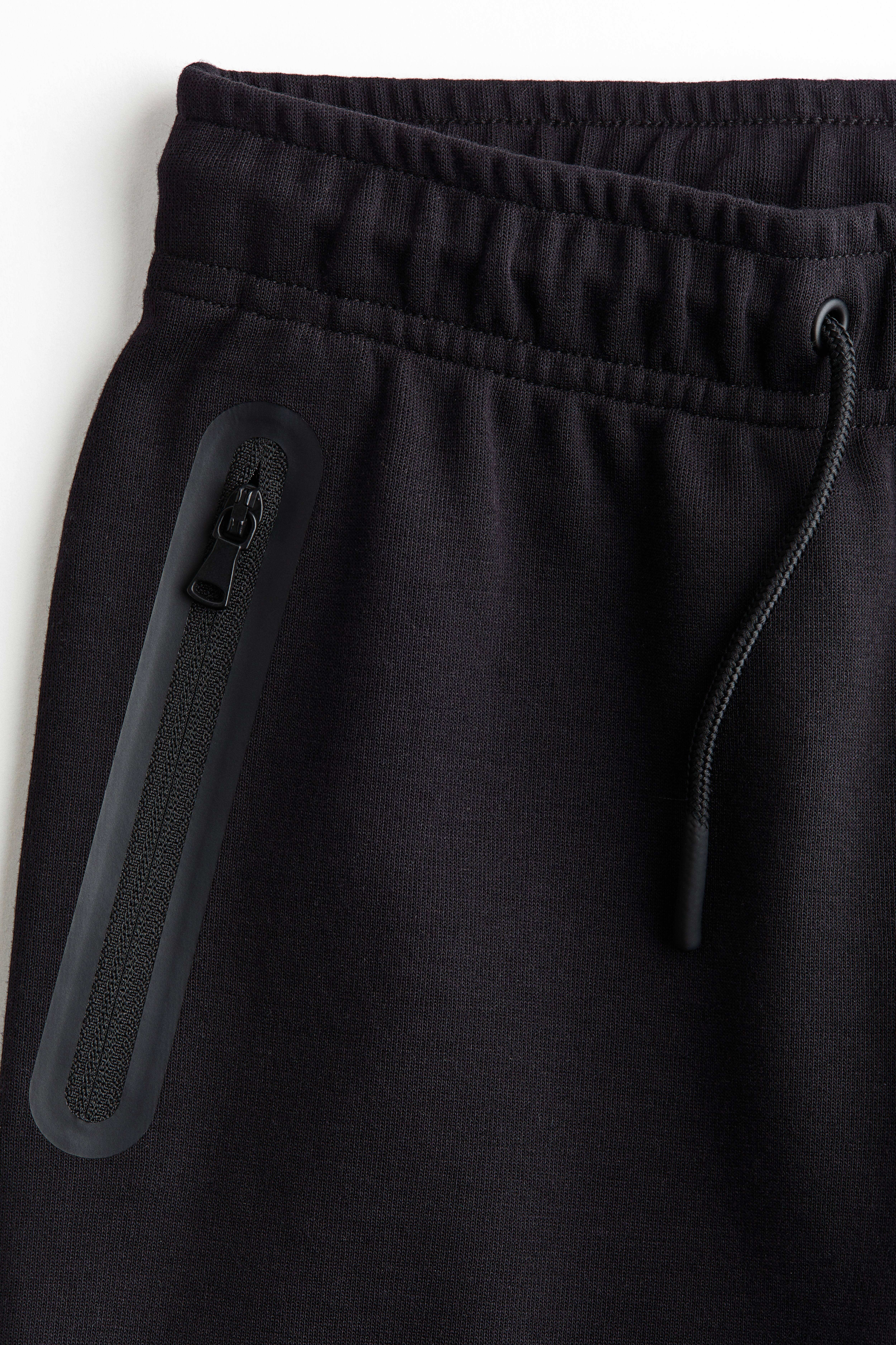 Slim-Fit Sports Joggers with DryMove™