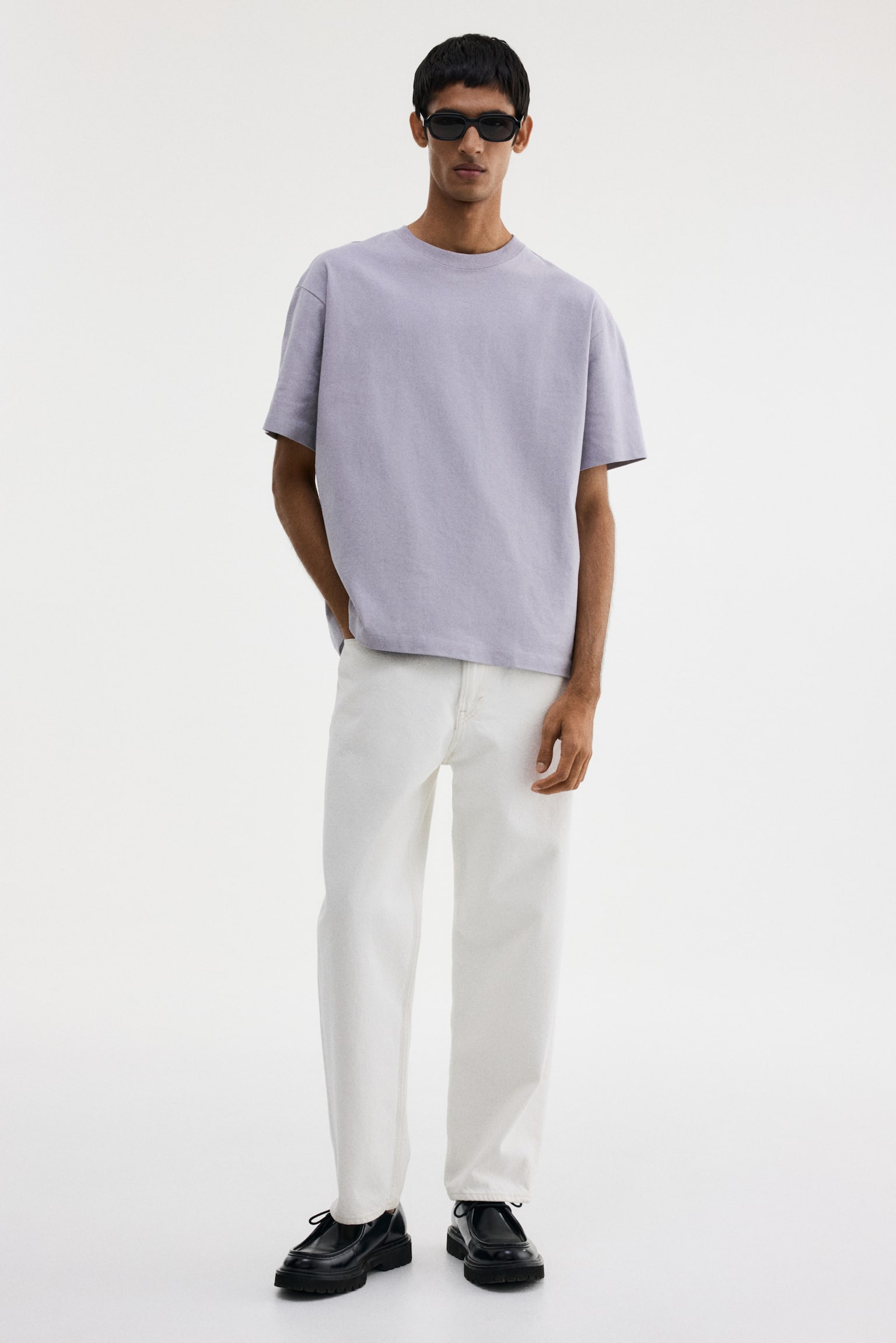 Loose Fit T-shirt - Purple/Light beige/Light sage green/Light blue/Yellow/Peach pink/Pink/White/Black/Yellow/Navy blue/Light sage green/Yellow/Dark grey/Pink/Beige/Dark beige/Orange/Dark orange - 6