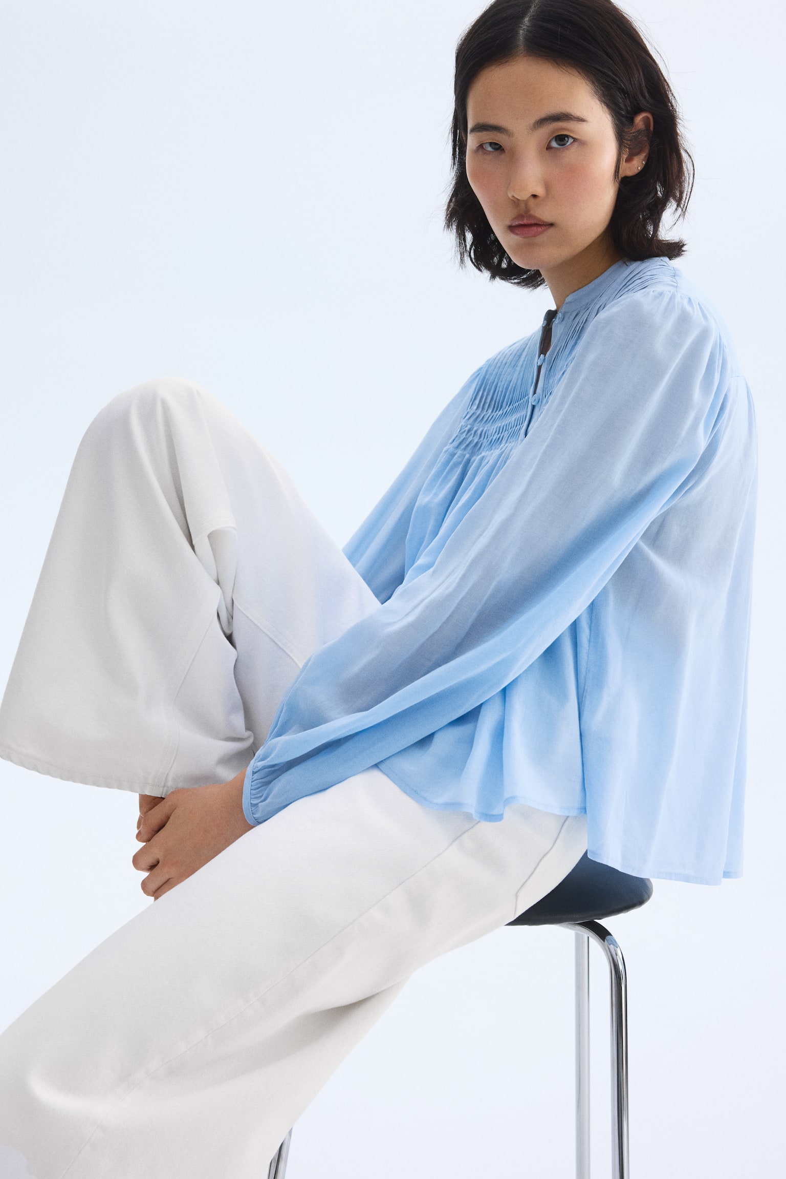Pintucked blouse - Light blue/White - 4