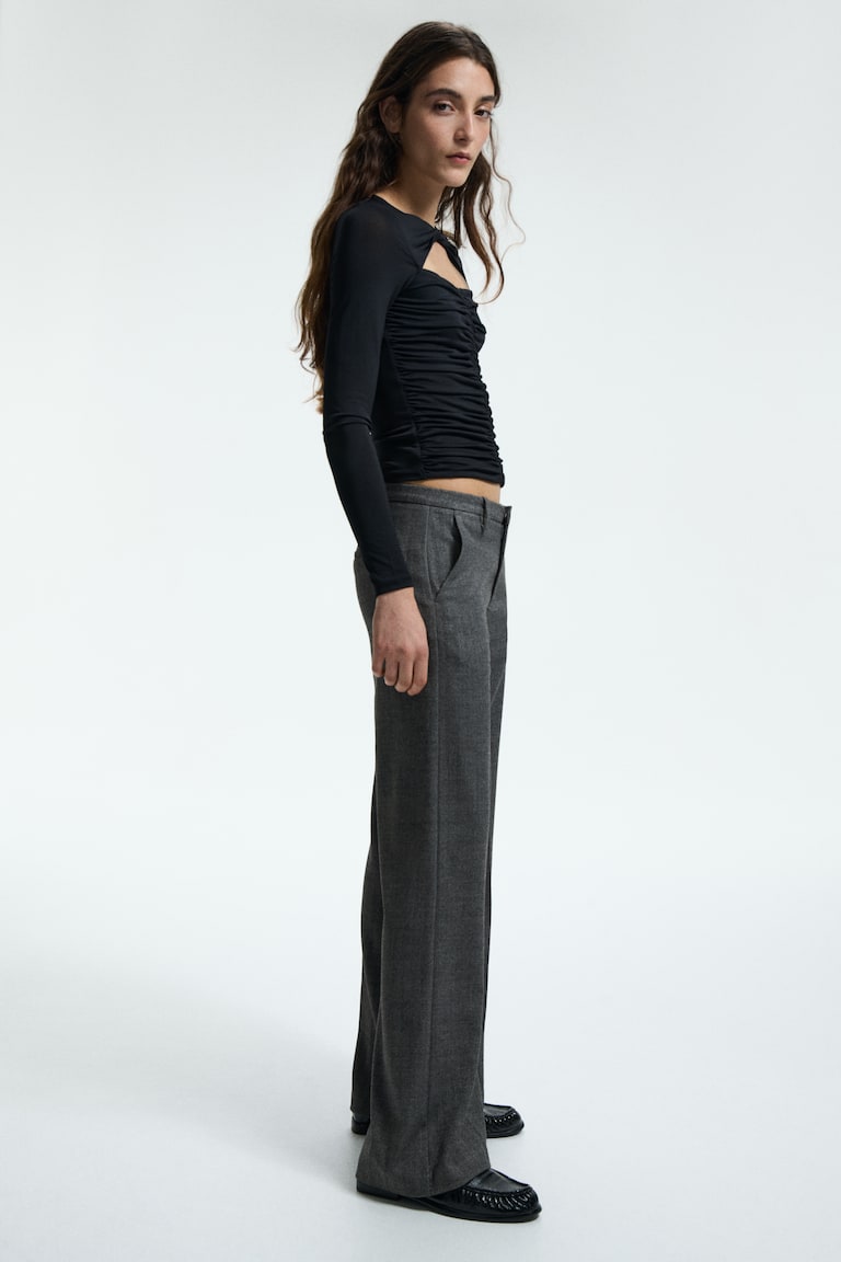 Široke pantalone elegantnog kroja