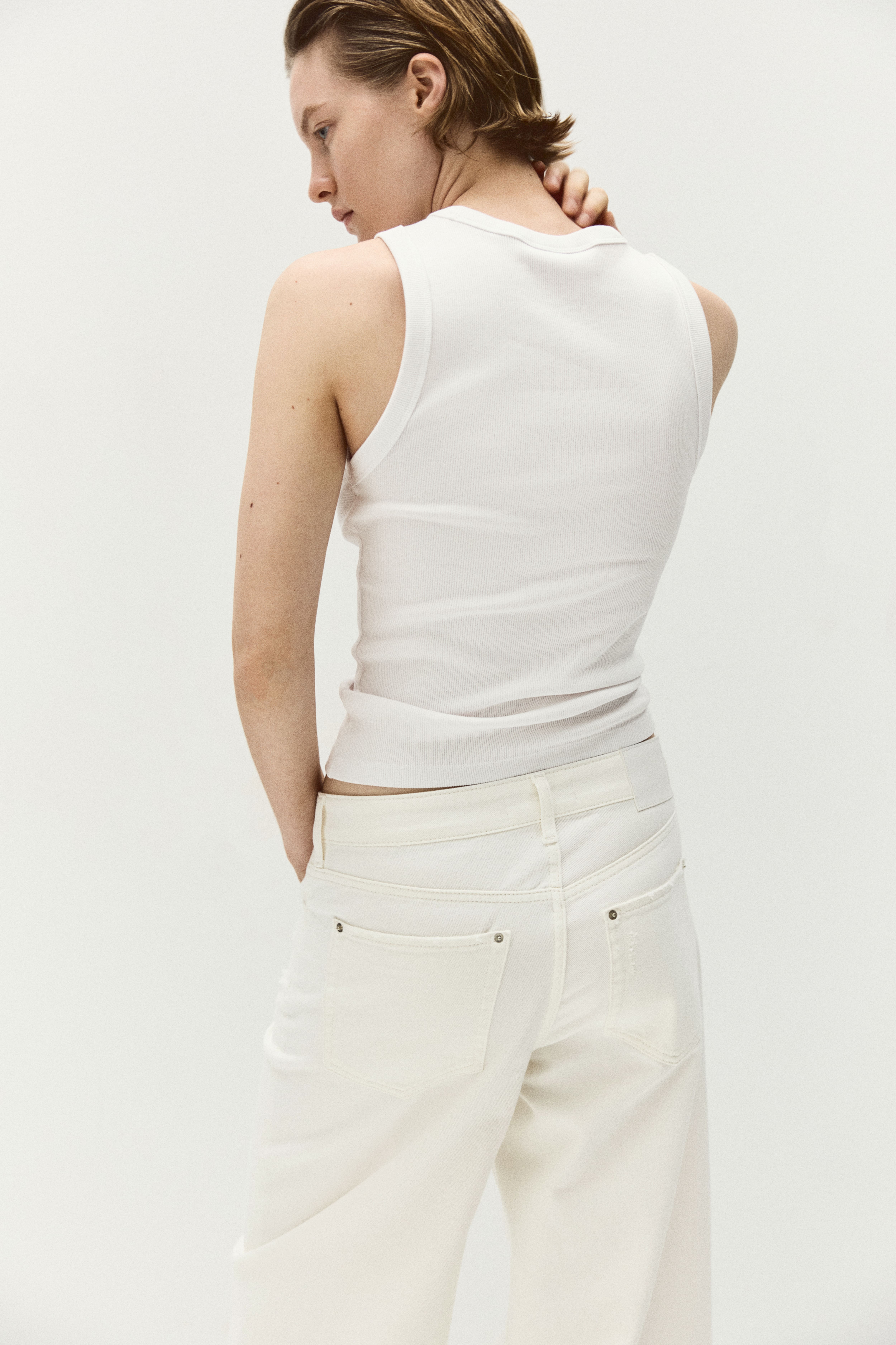 Barrel Leg Low Waist Ankle Jeans