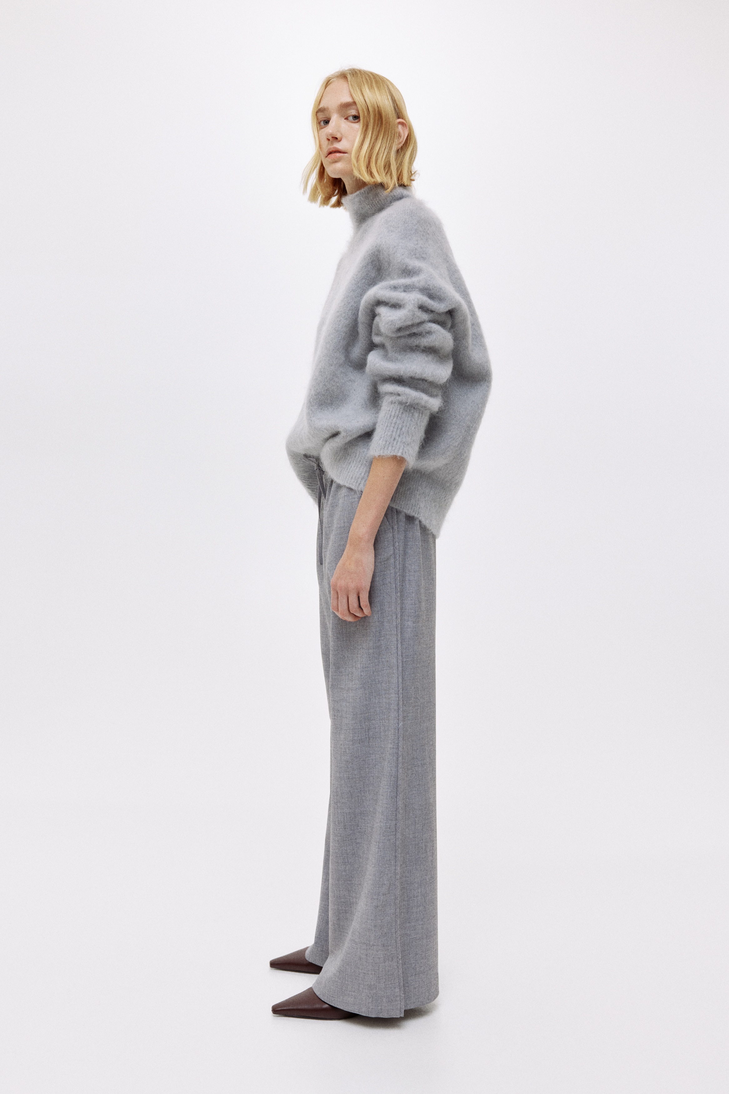 Flared drawstring trousers