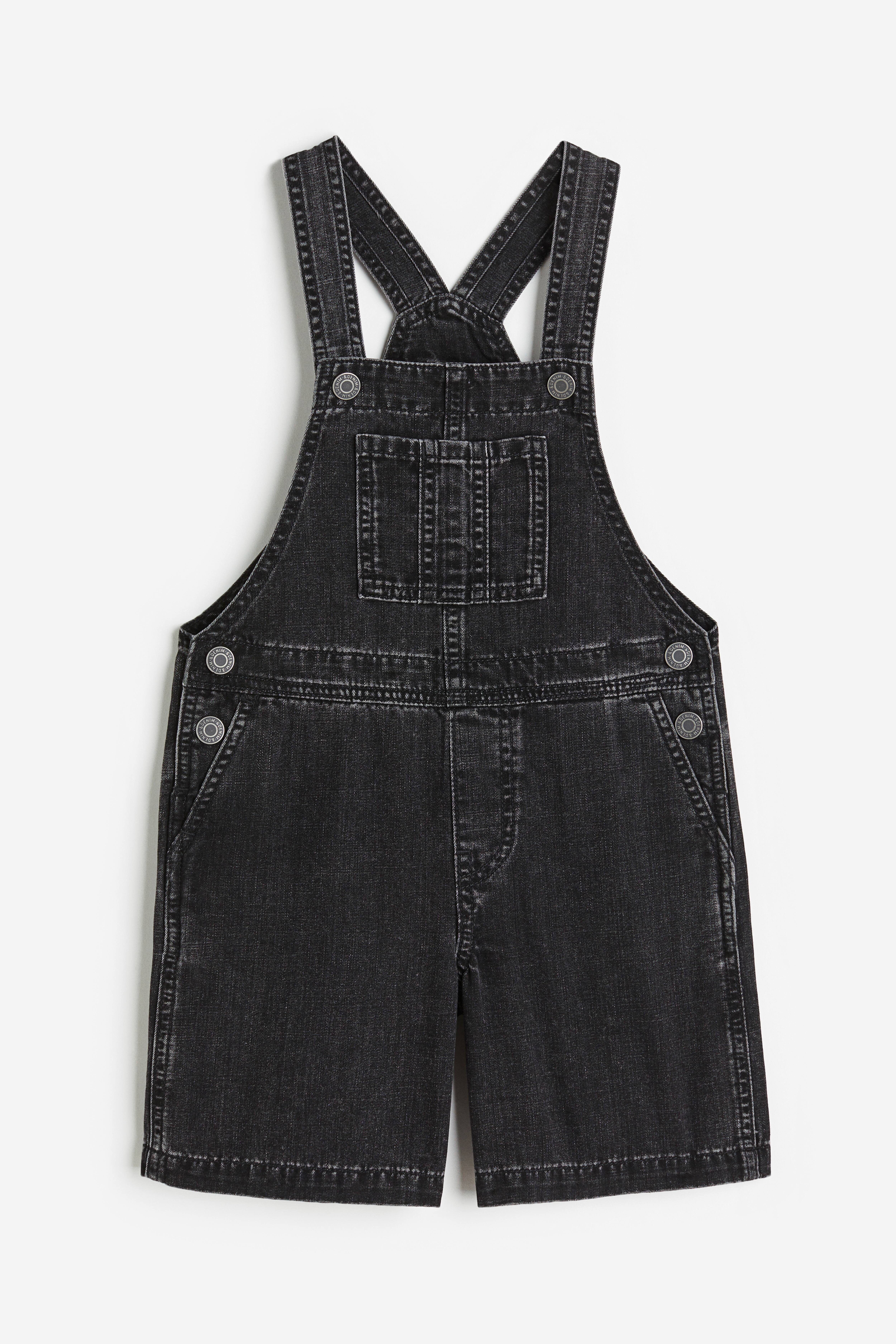 Overall fashion black jeans