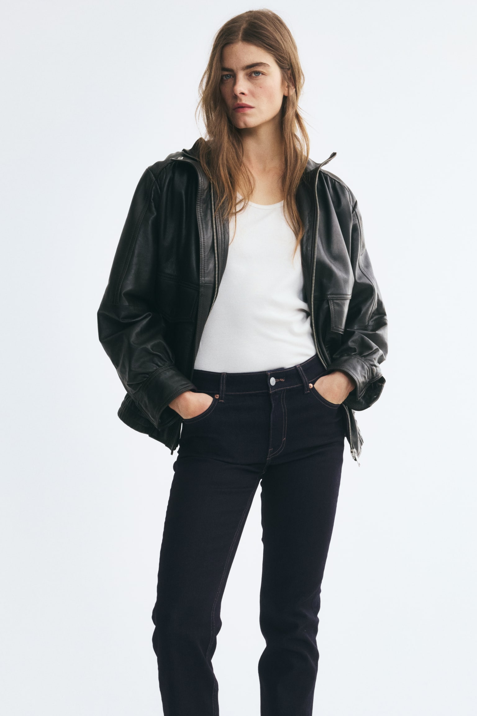 Женские джинсы H&M Slim Regular-Waist, цвет: Тёмный джинсовый синий — фото 3