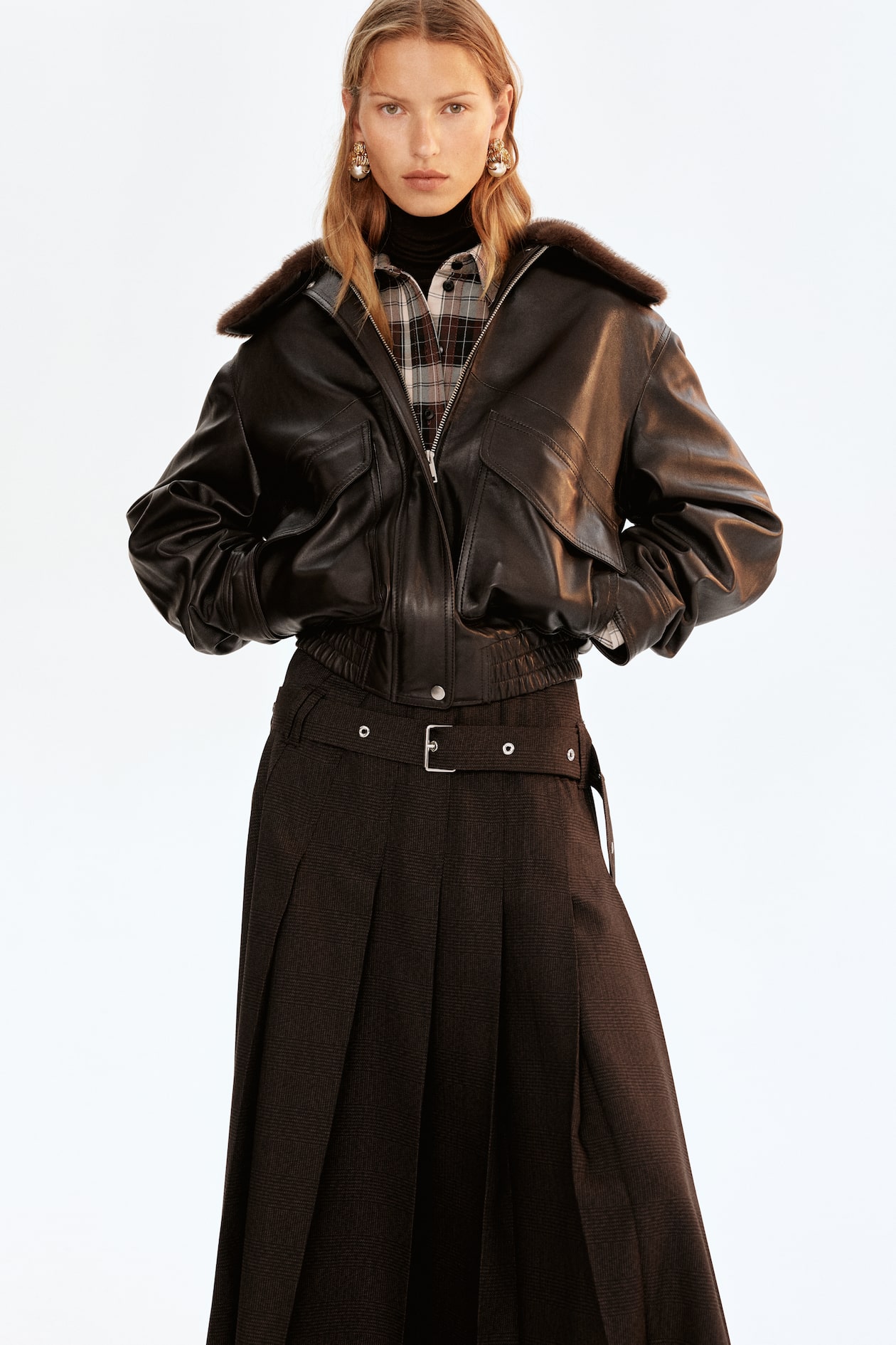Pleated Skirt with Belt - image 5