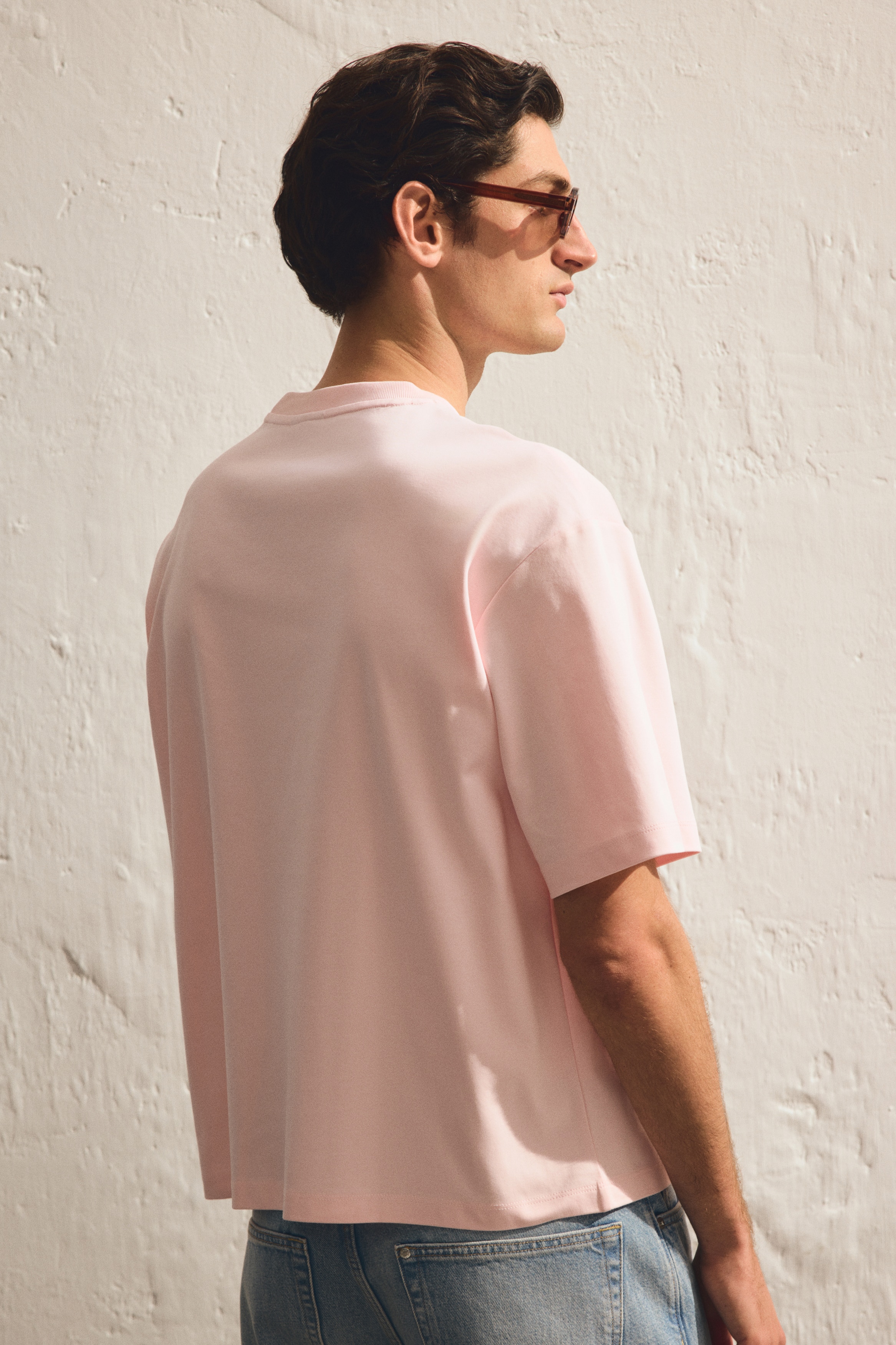 Loose Fit Boxy-style T-shirt