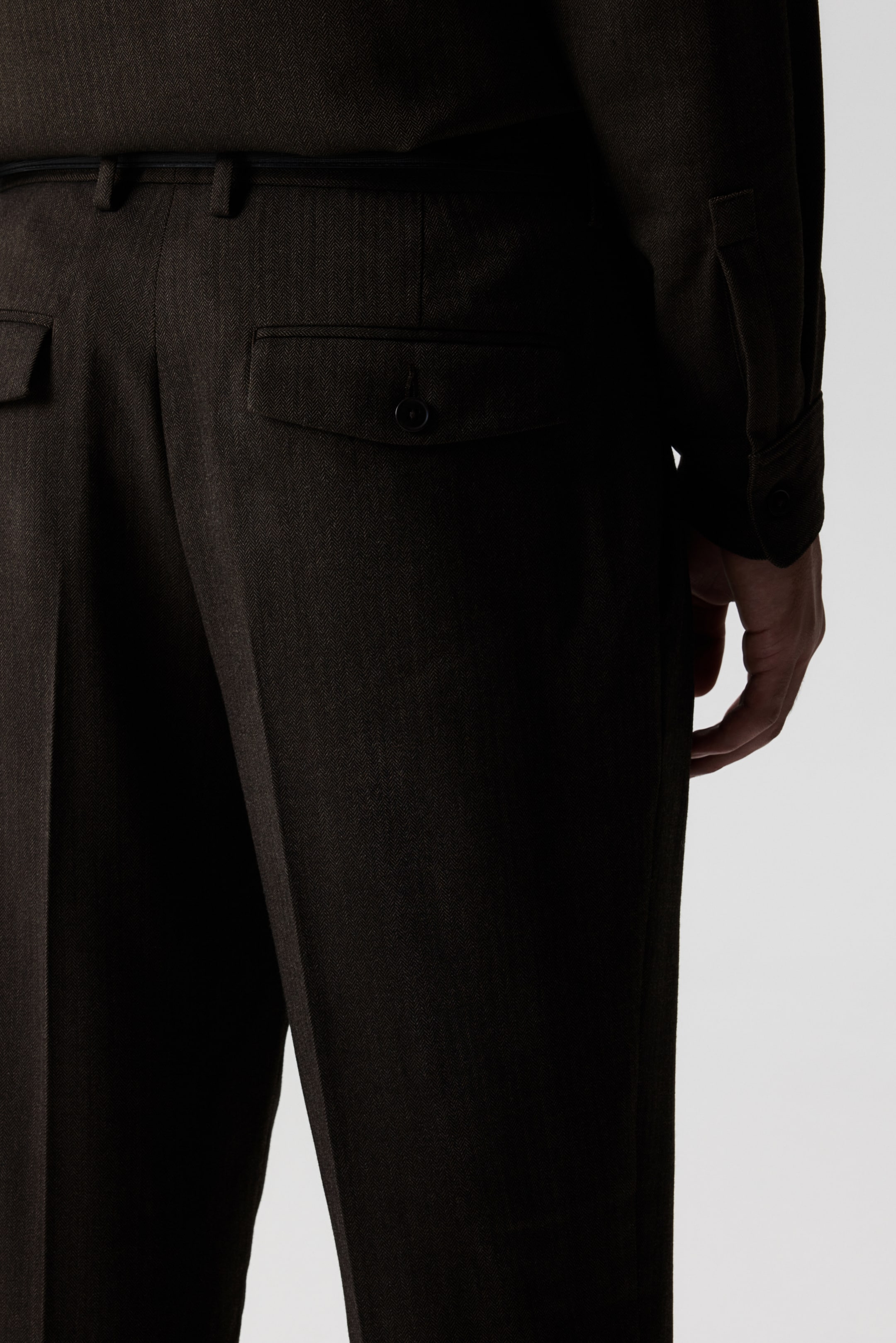 Regular Fit Tailored trousers - Dark brown - Men | H&M GB 3