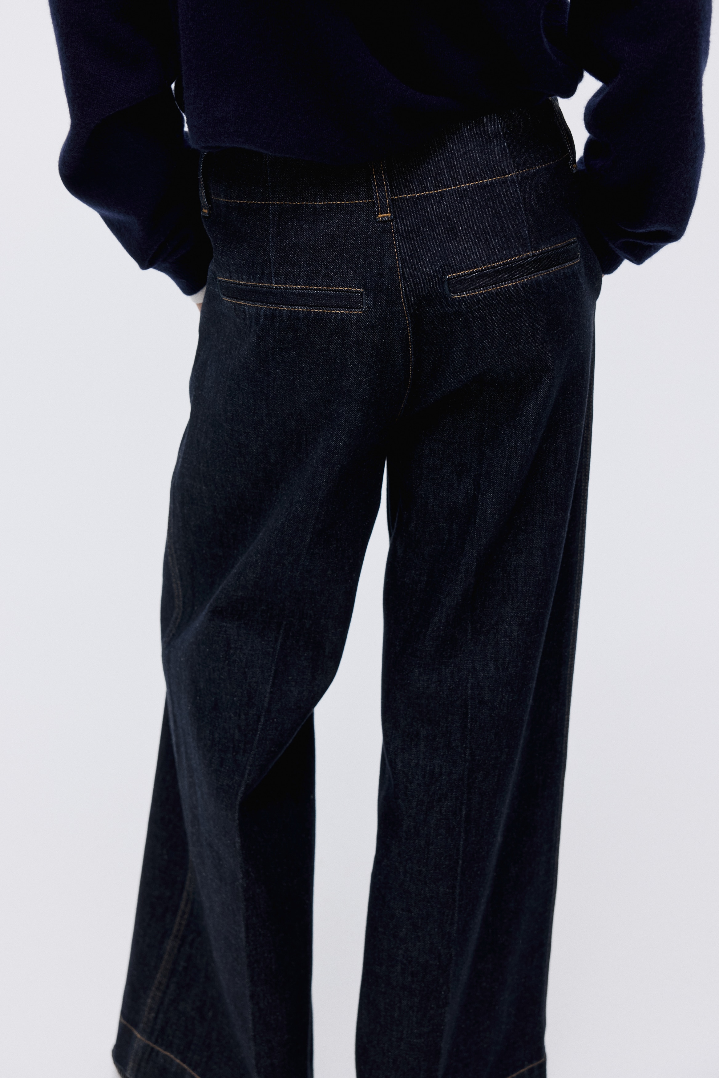 Wide High Jeans