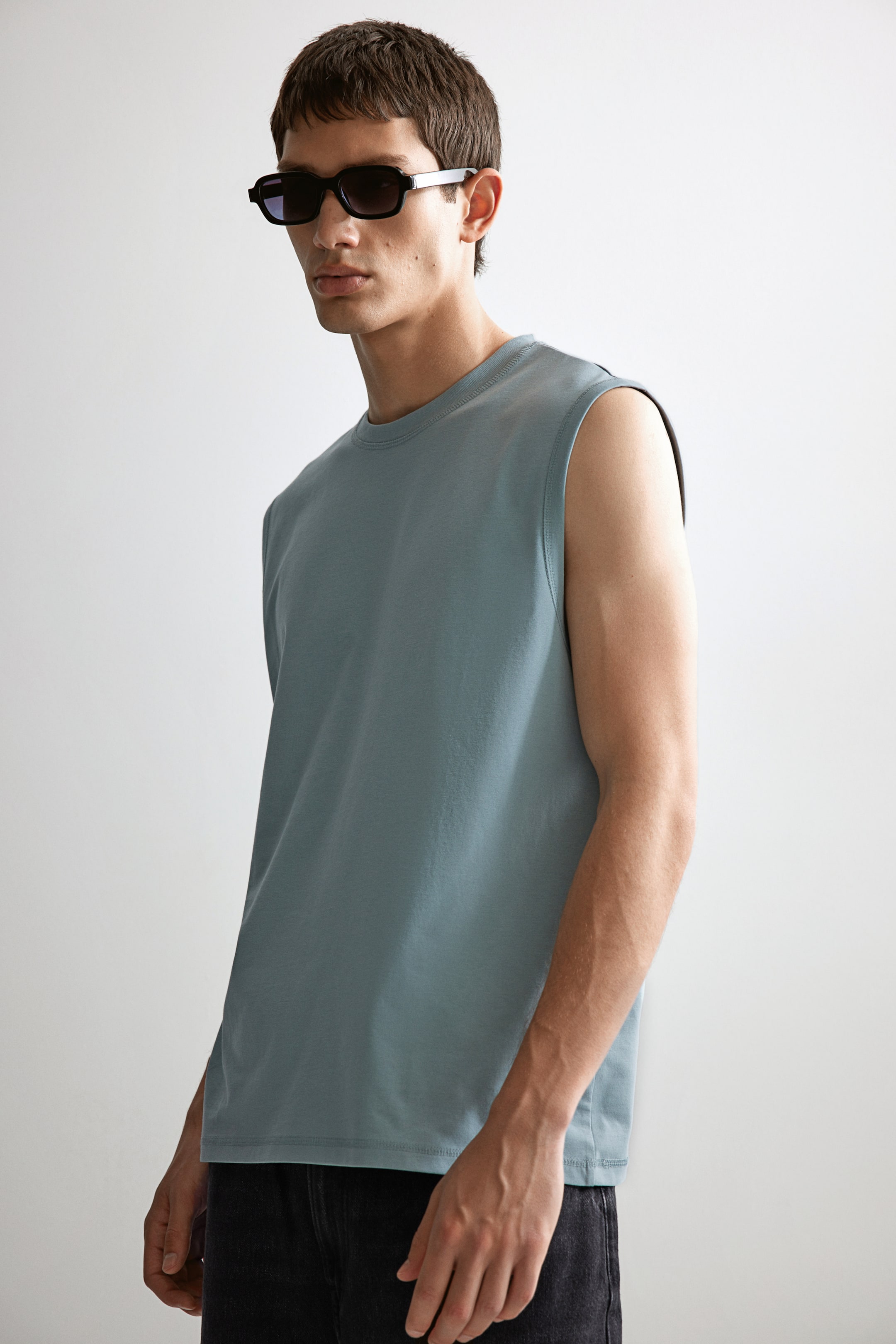 COOLMAX® Regular Fit Tank Top