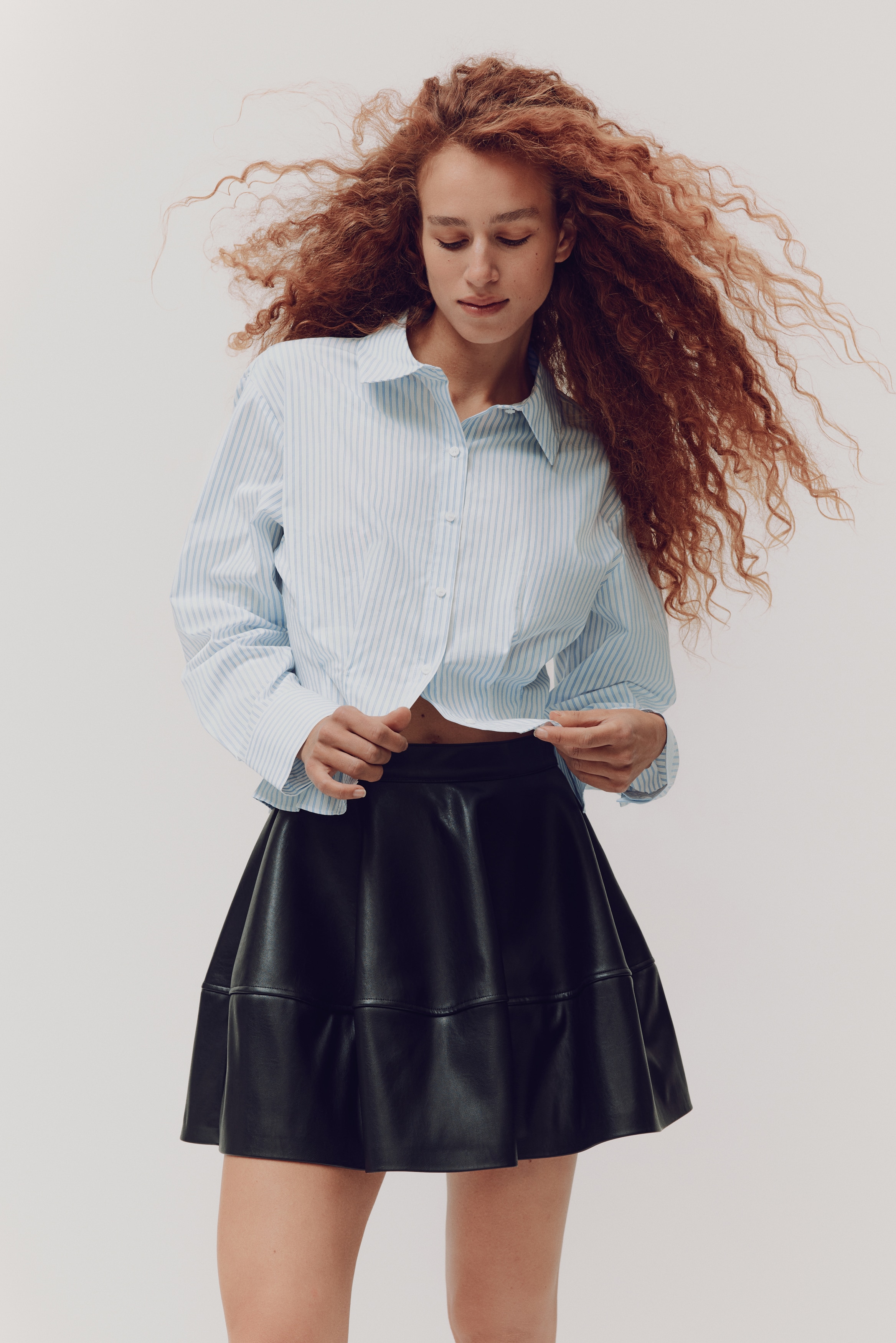 Waisted poplin shirt