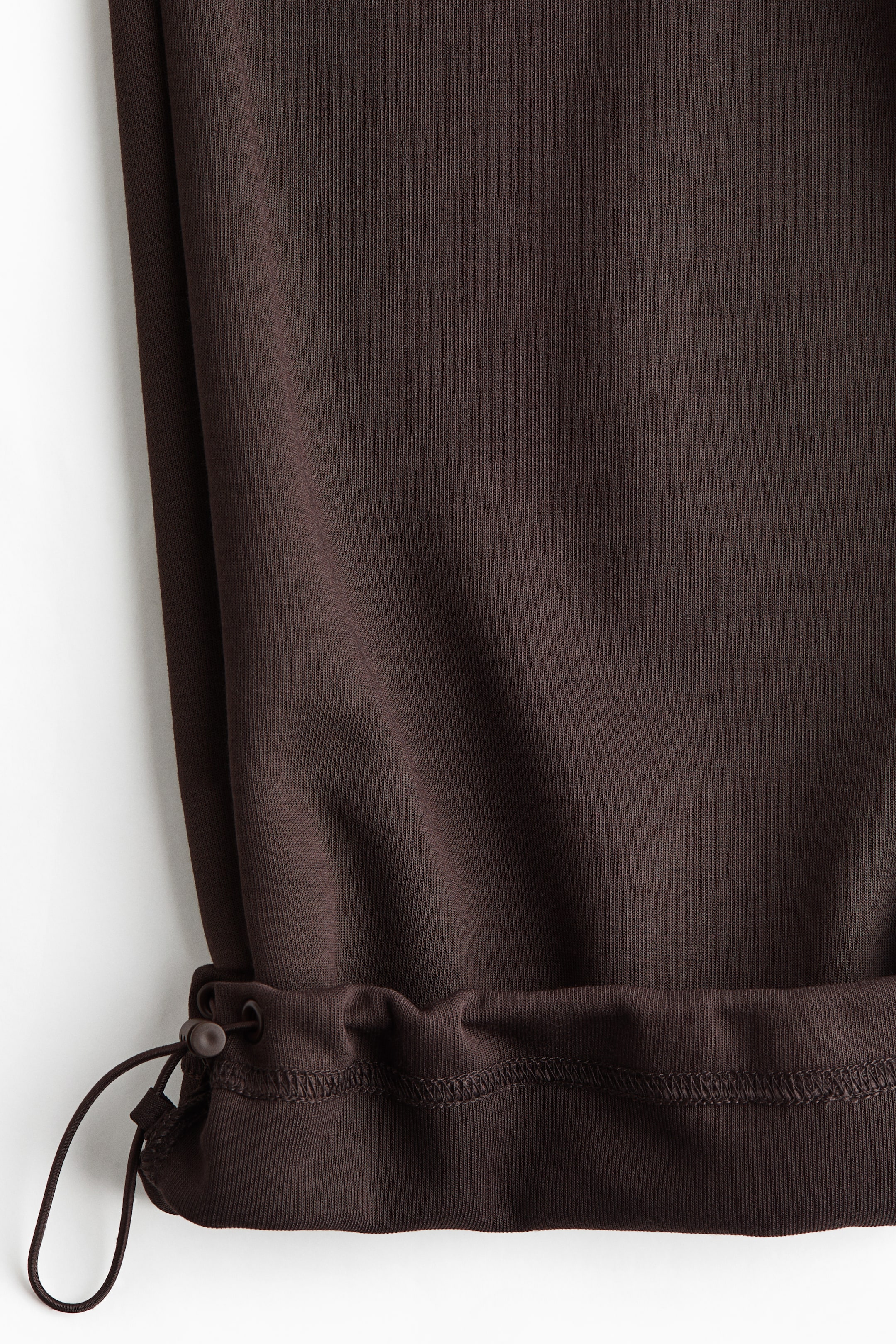 Loose-Fit Sports Joggers with DryMove™