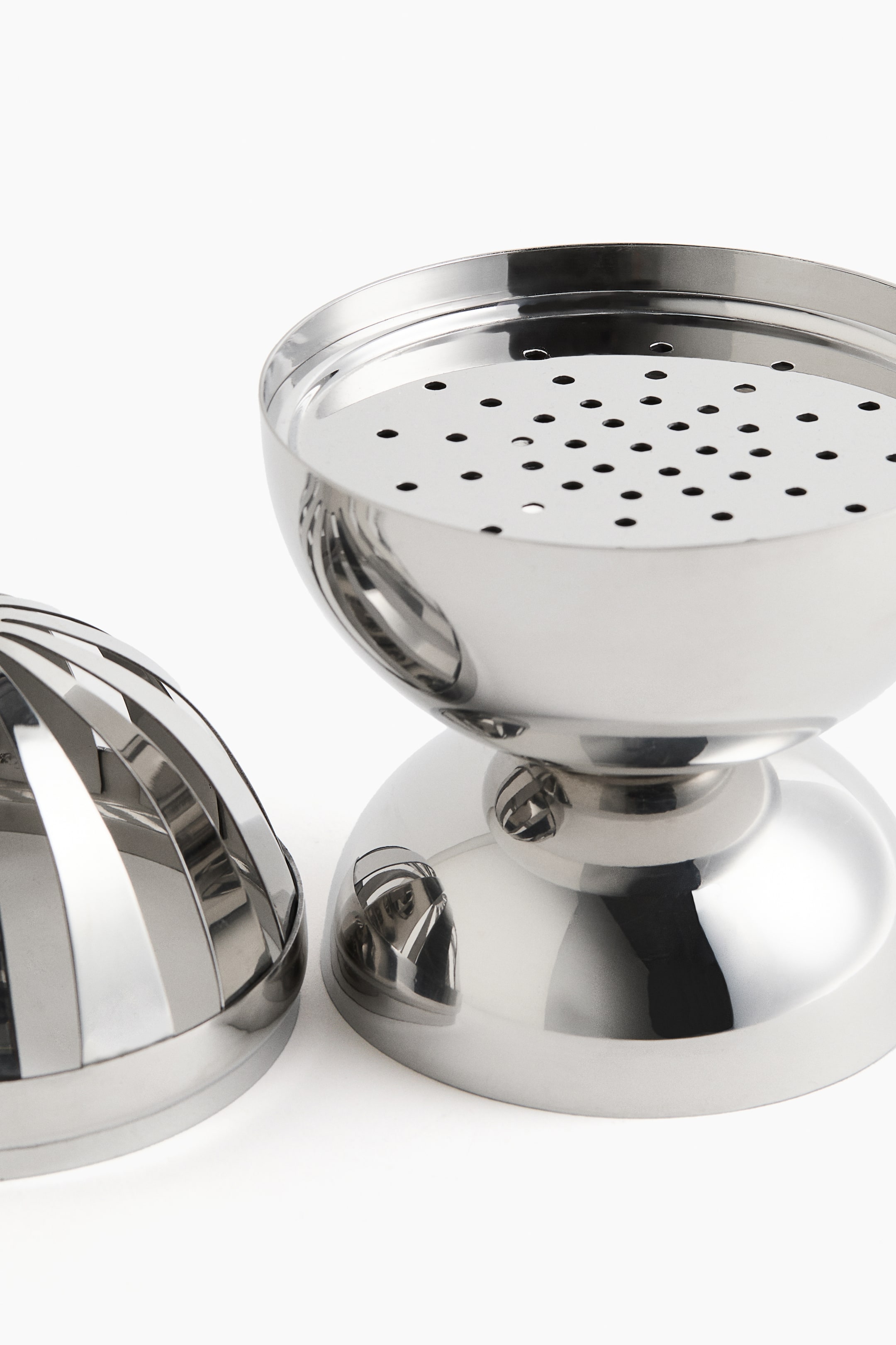 Zobrazit větší obrázek: Pohárek na vonné tyčinky - Stříbrná - HOME | H&M CZ 2