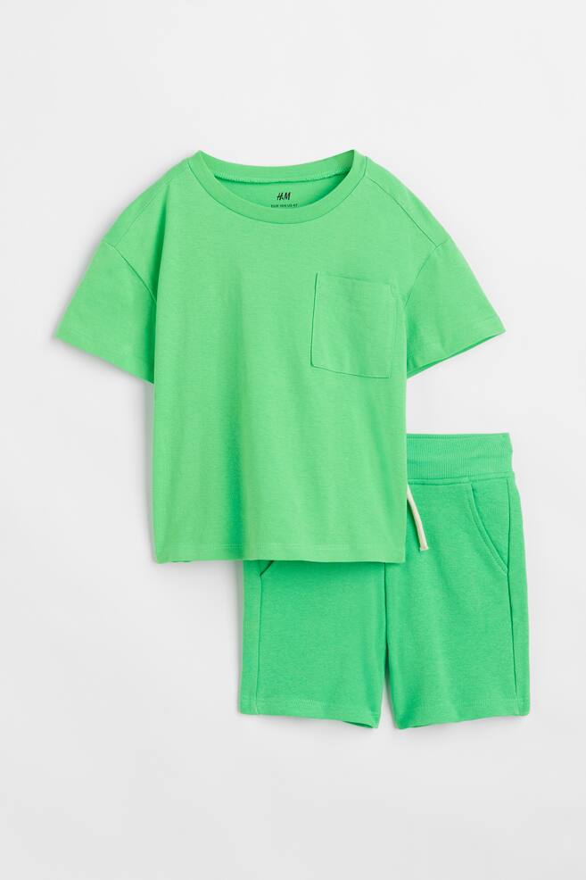 2-piece T-shirt and shorts set - Green