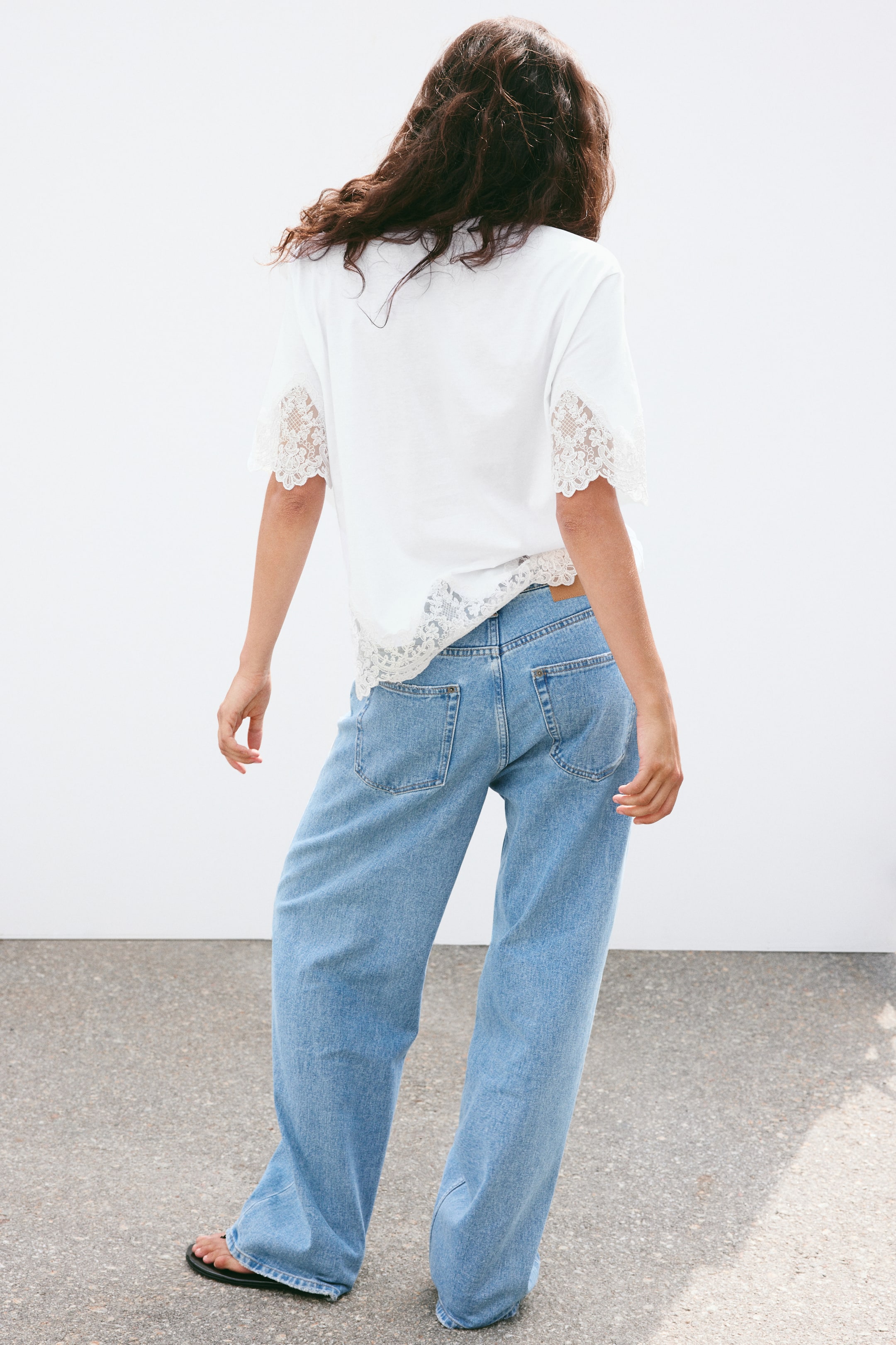 T-shirt en coton avec dentelle