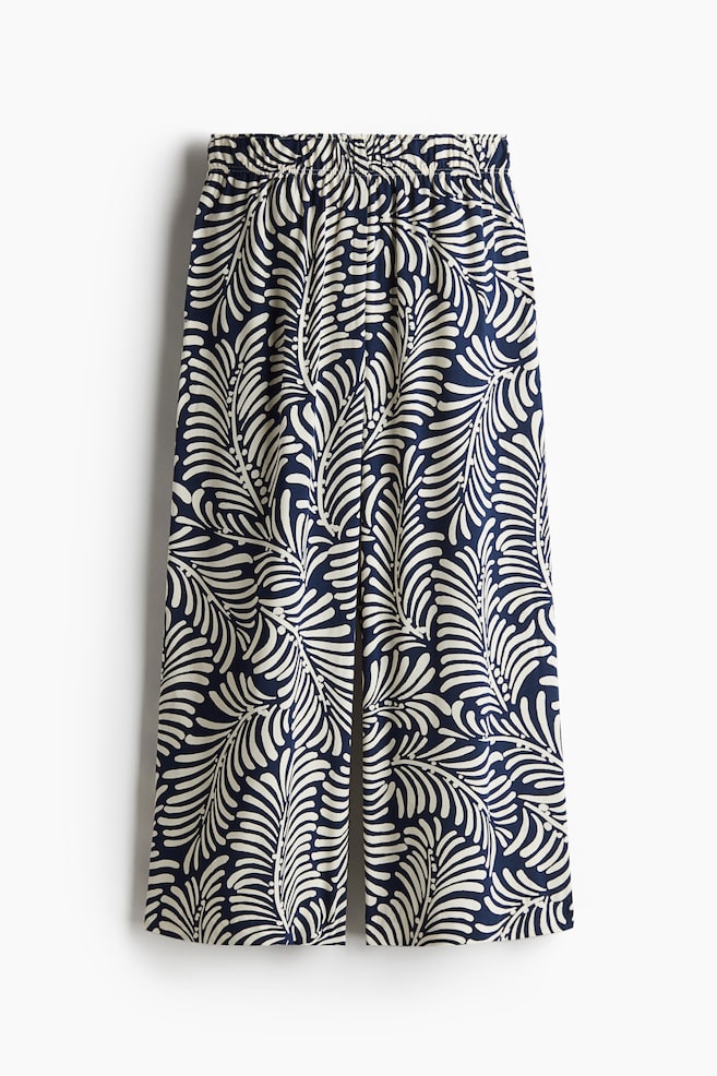 Cropped Pull-On Pants - Navy blue/white patterned/Cream/striped/Dark brown/Black - 1