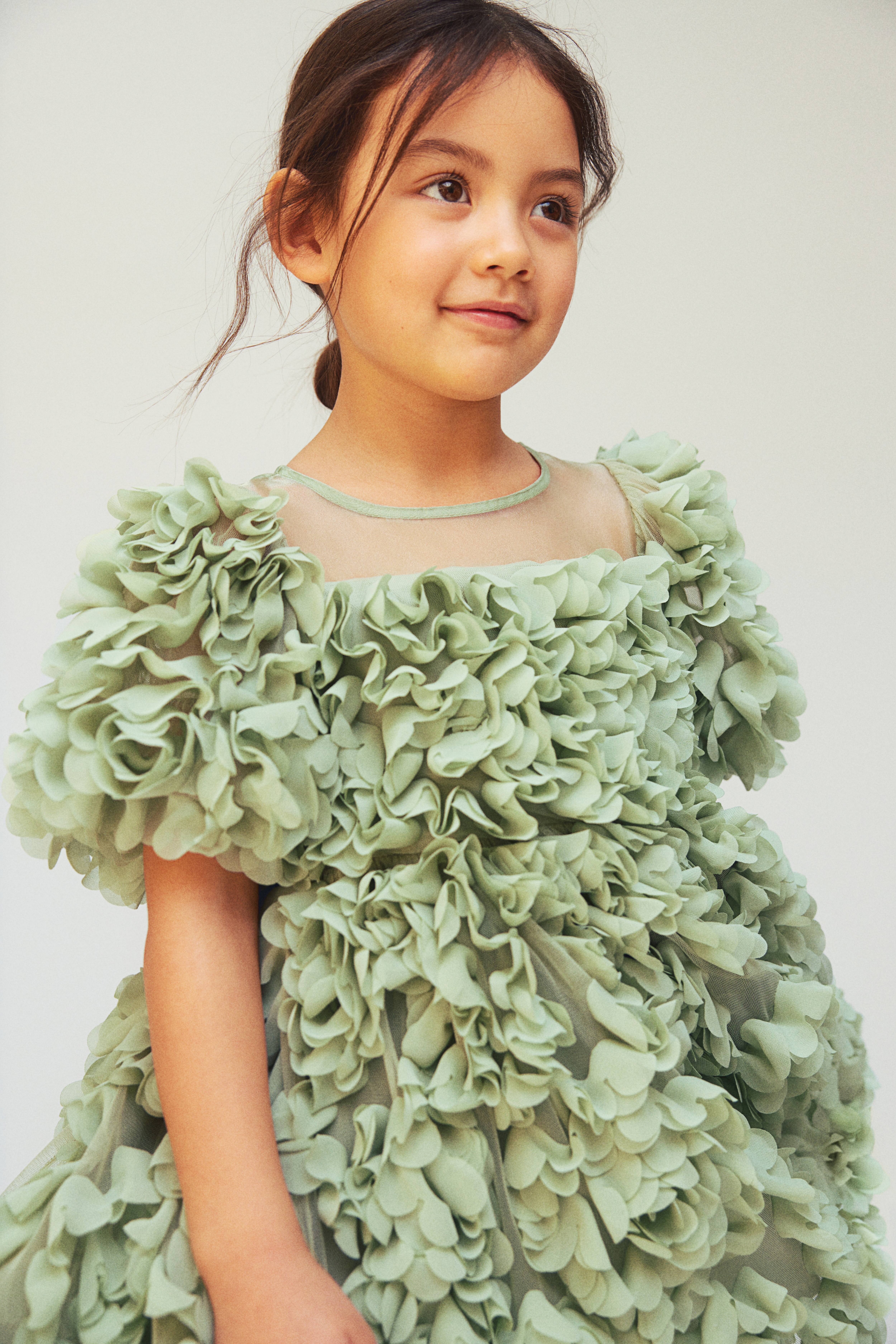 Abito con fiori in tessuto Verde polvere BAMBINO H M IT