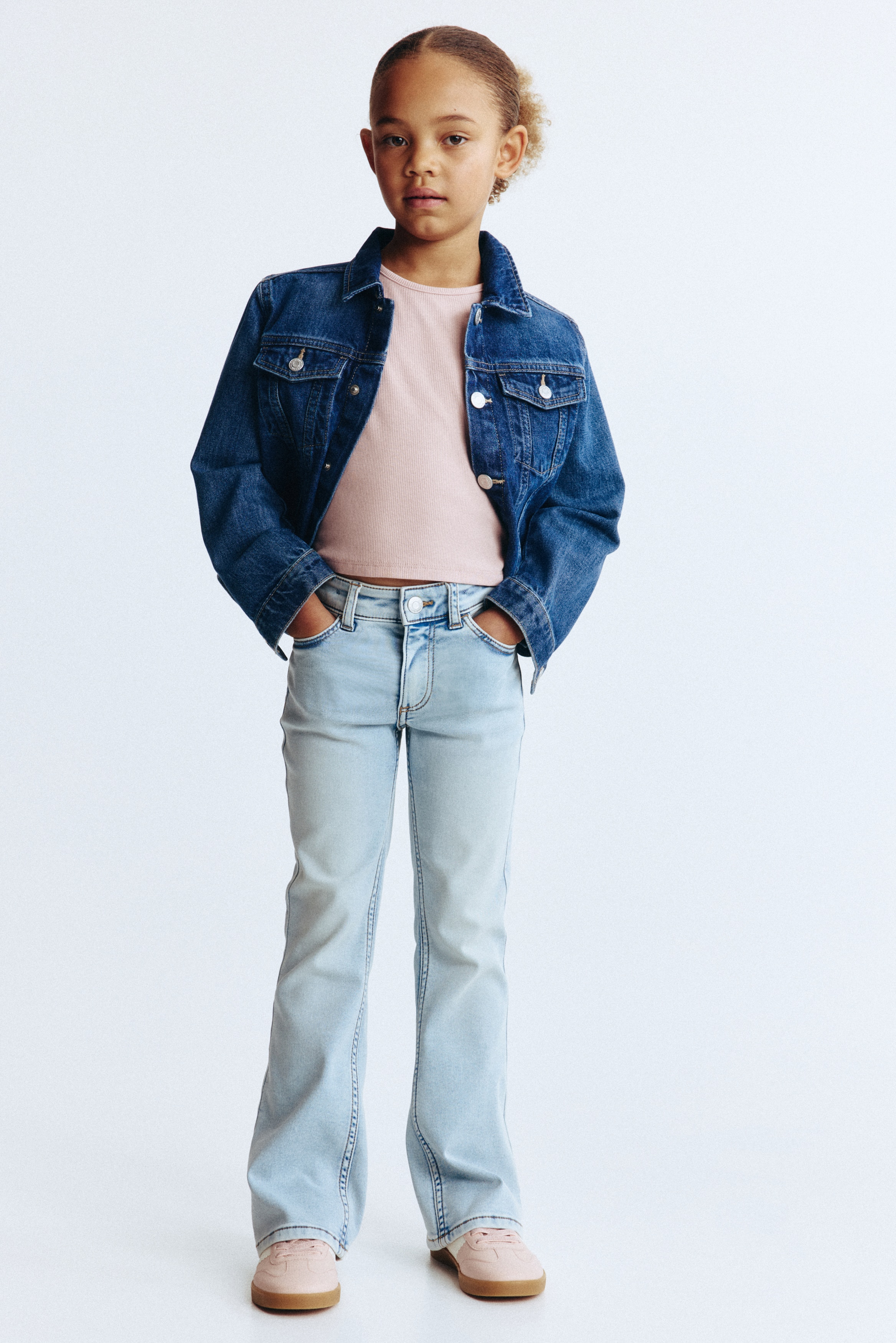 Super Soft Flared Leg Jeans - Světlý denim blue/Denim blue/Tmavý denim blue