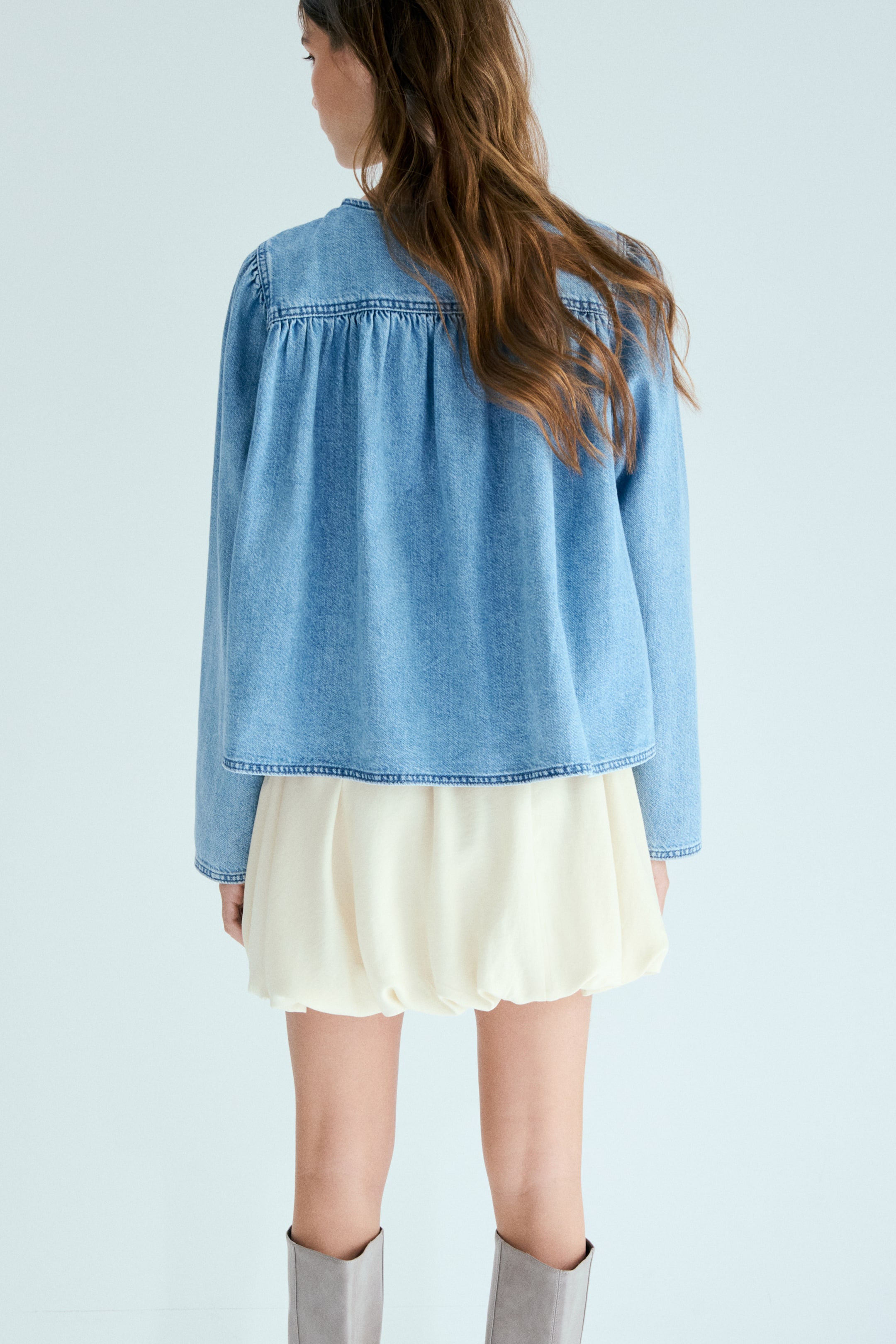 Veste à manches bouffantes en denim