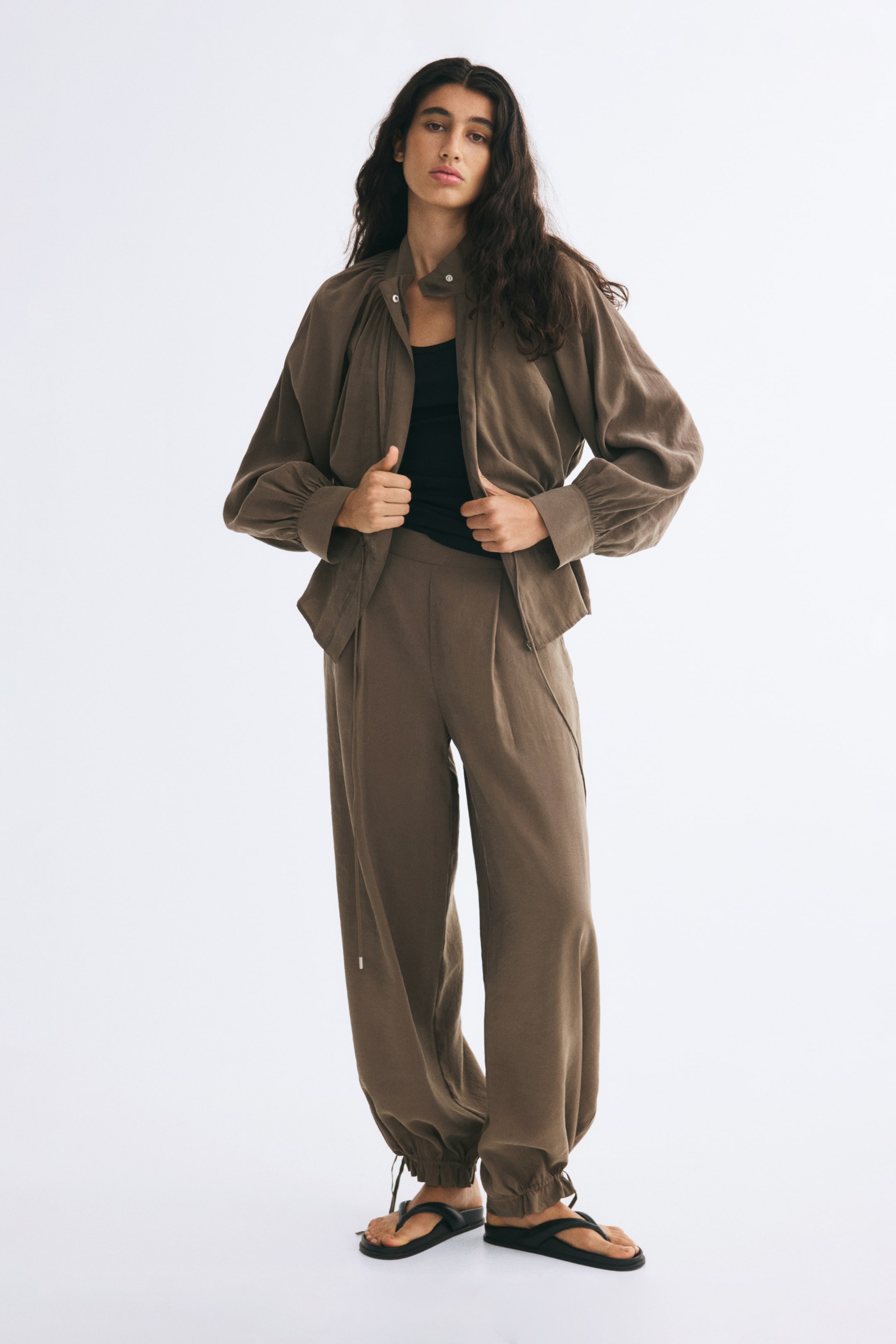 Balloon-Sleeved Drawstring-Detail Jacket