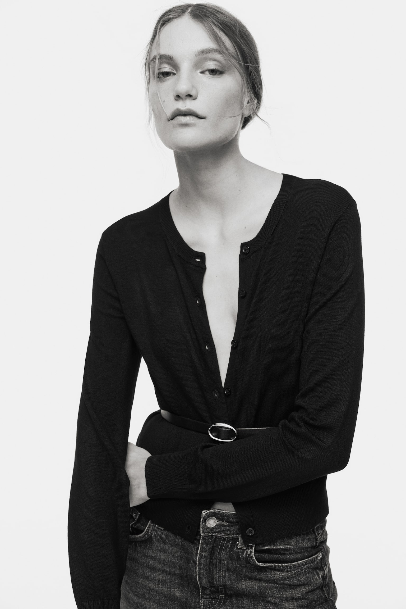 Fine-Knit Cardigan - Black/Light taupe/Light yellow/Bright orange/Light beige/White/black striped - 5