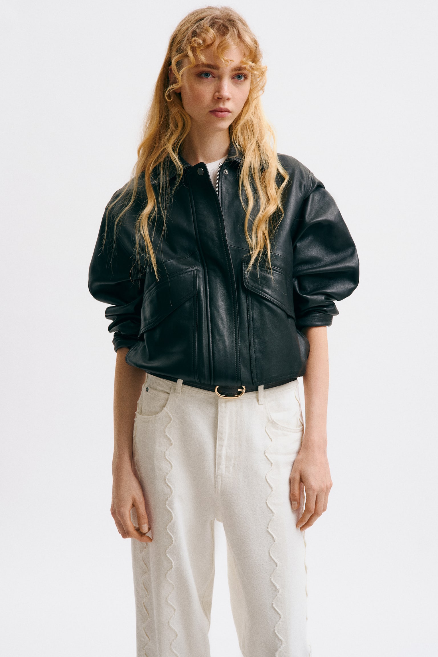 Женские джинсы H&M Flared Regular Waist, цвет: Кремовый — фото 3