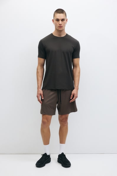 マッスルフィット スポーツトップス DryMove™