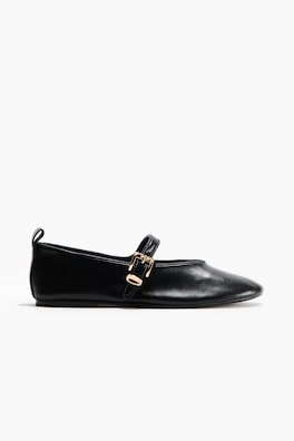 Ballerinaskor i Mary Jane-stil