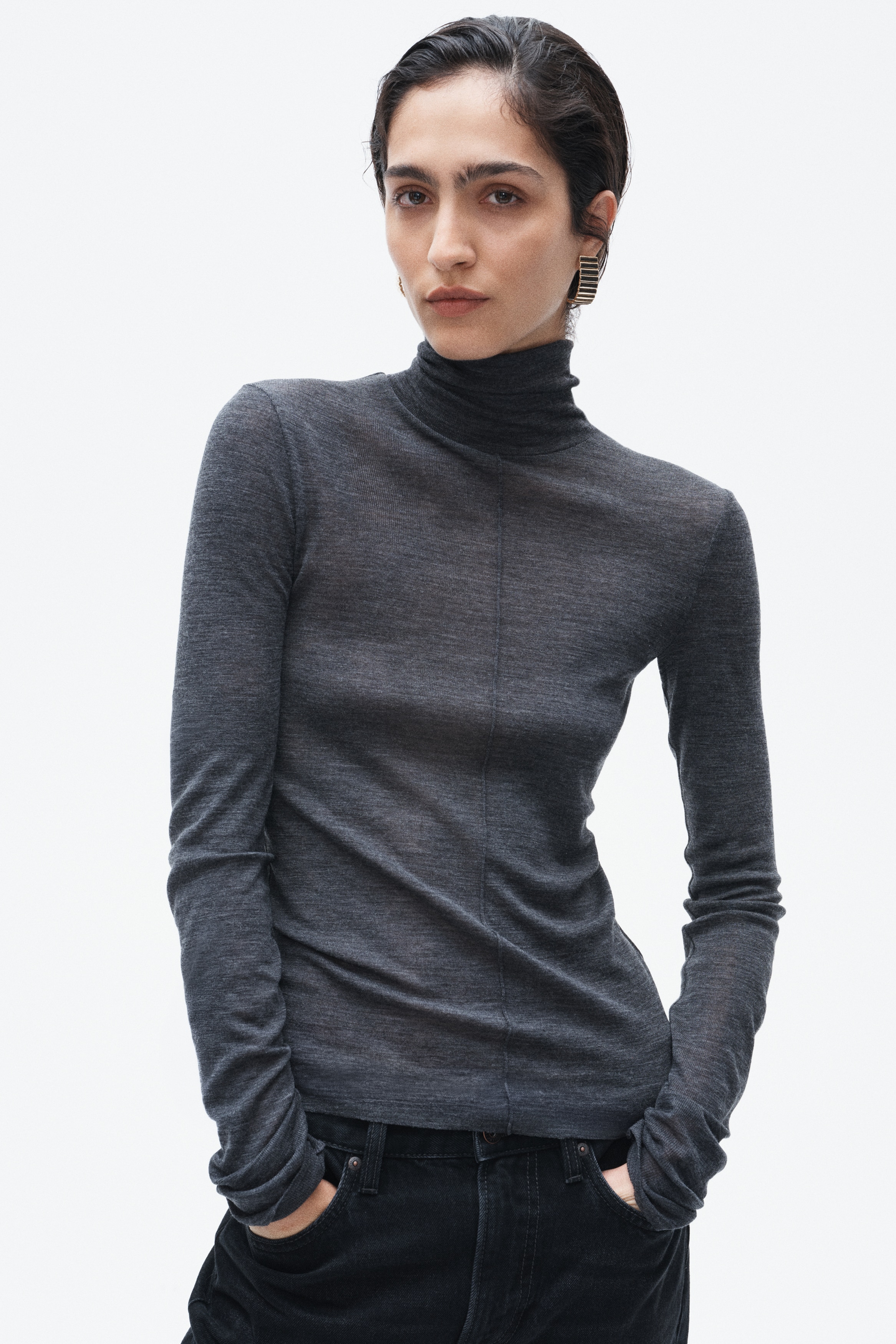 Merino wool polo-neck topModel