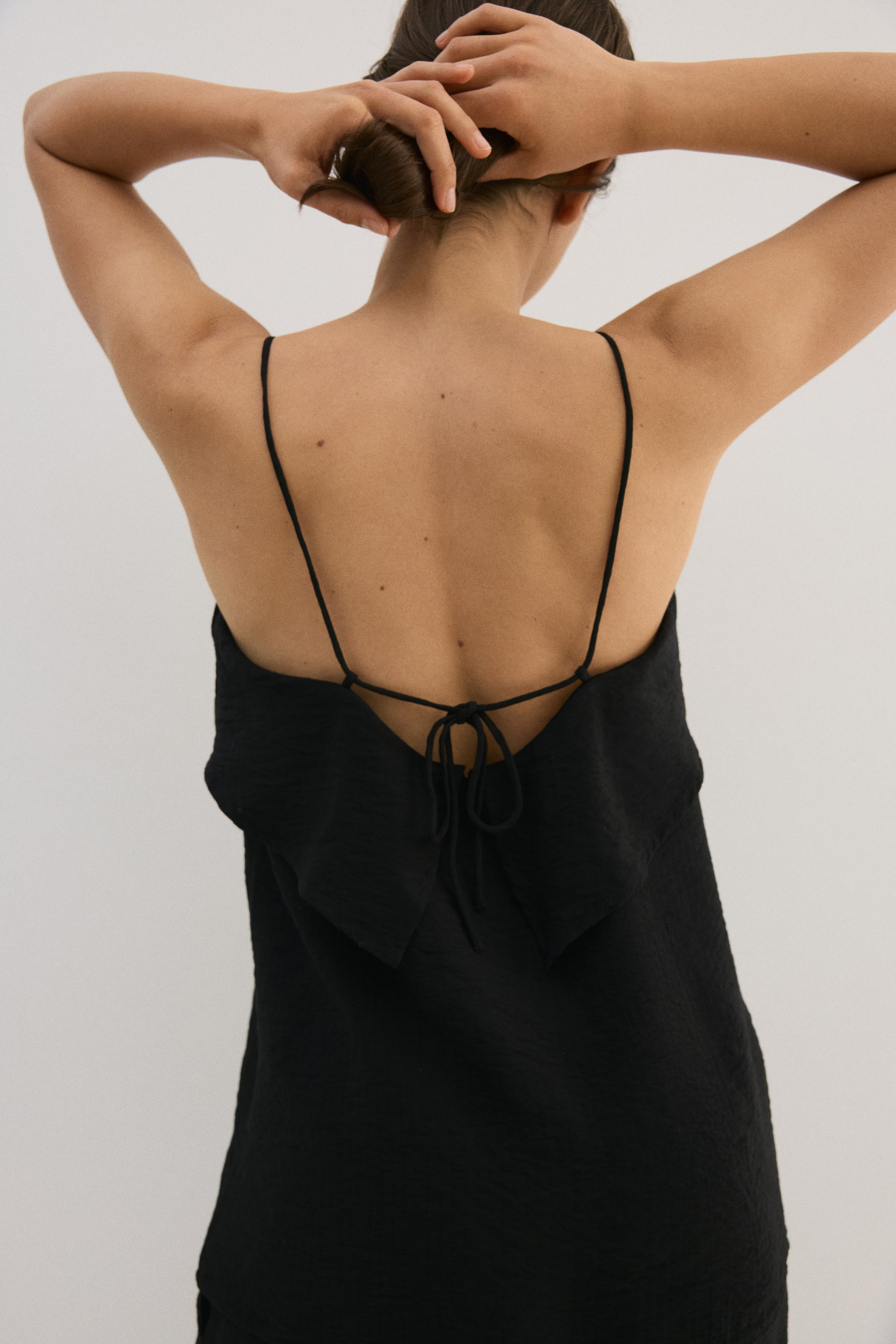 Женские топы H&M Viscose-Blend Strappy Top — фото 3