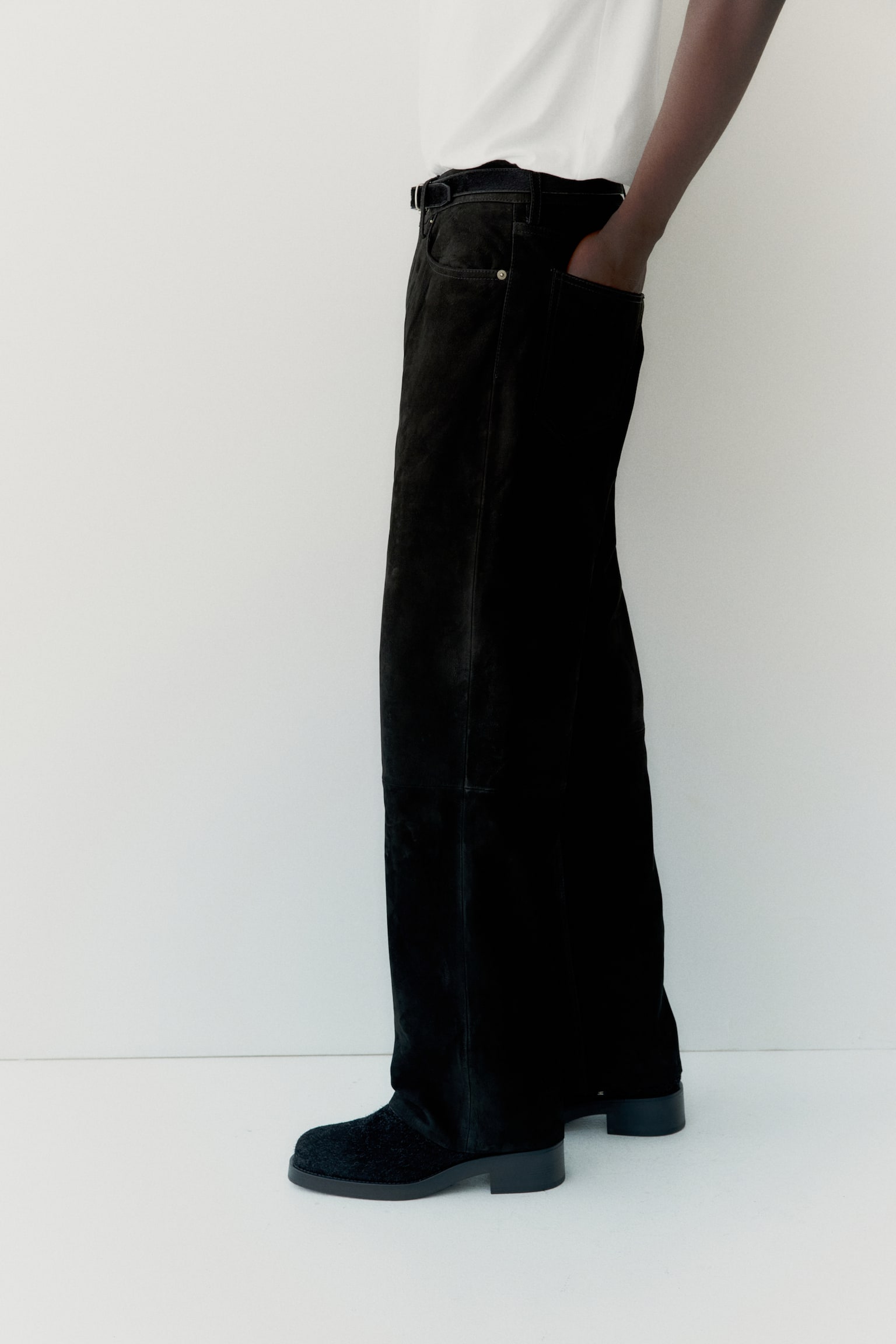 Nubuck trousers - Black - 7