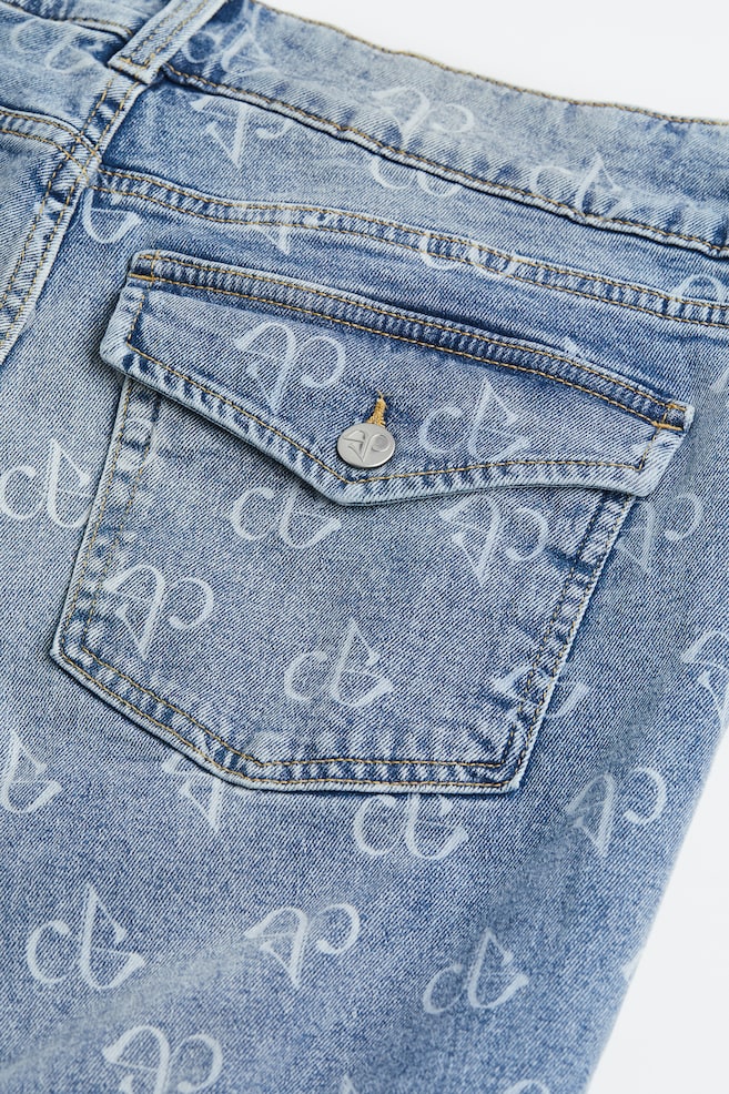 H&M+ Flared Low Jeans - Blu denim chiaro/Blackpink/Grigio scuro/Blackpink - 2