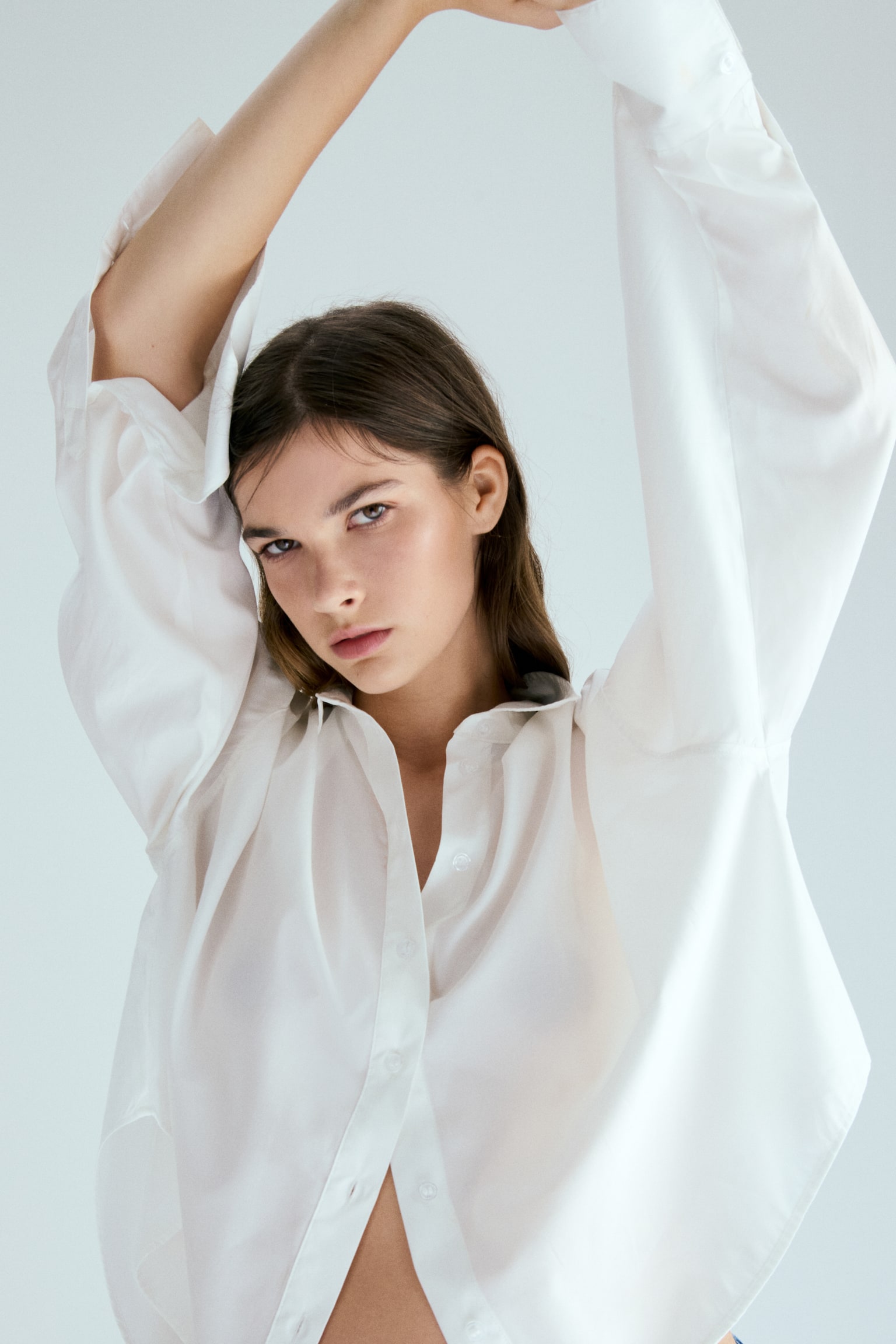 Loose-fit shirt - White/Blue/White striped - 3