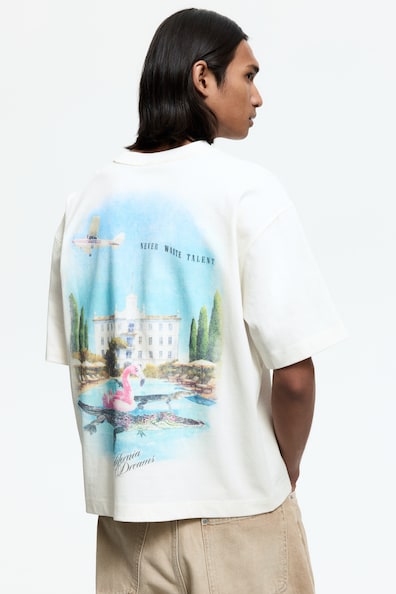 ルーズフィット プリントTシャツ