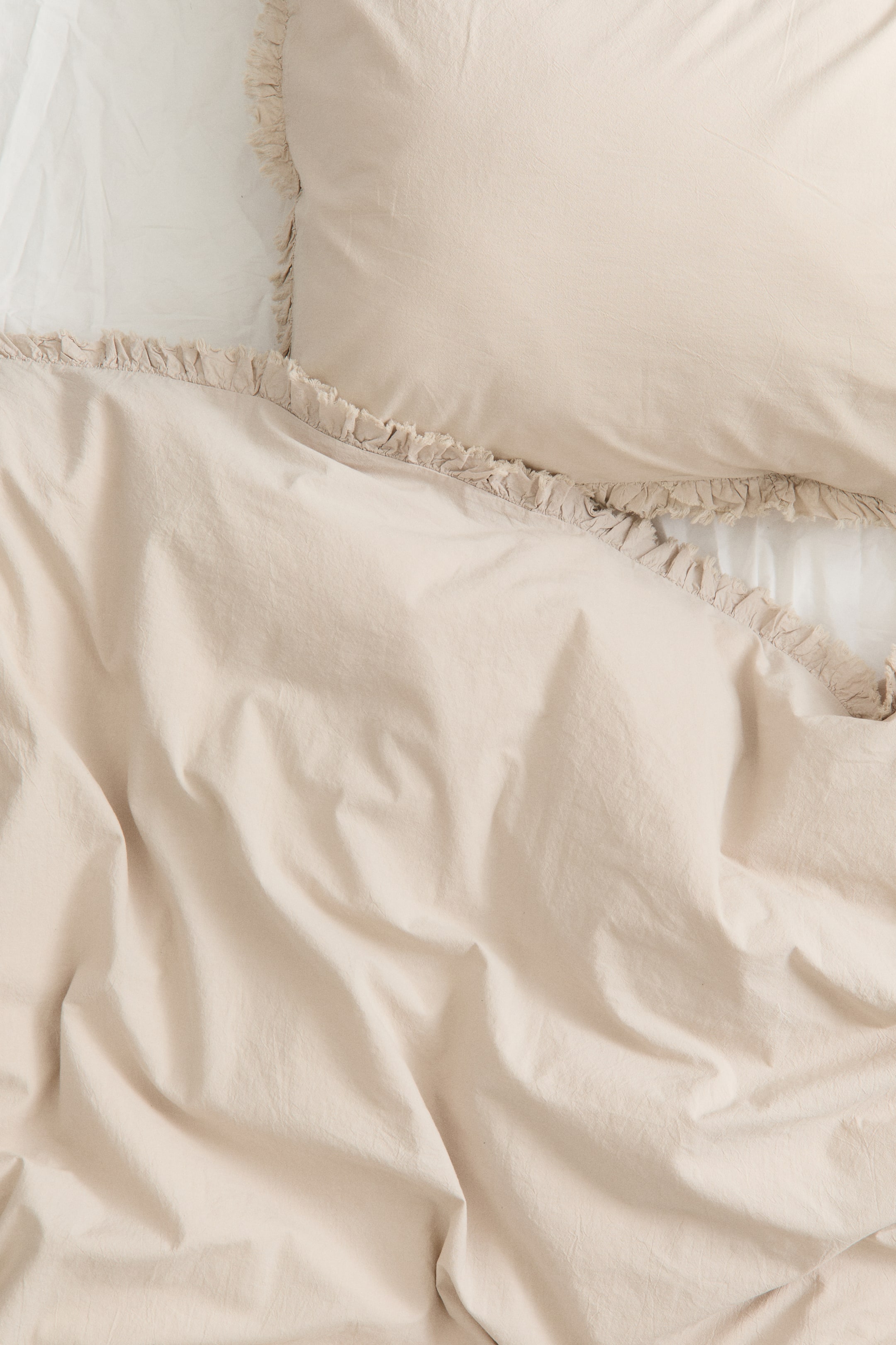 Ruffle-trimmed Twin Duvet Cover Set