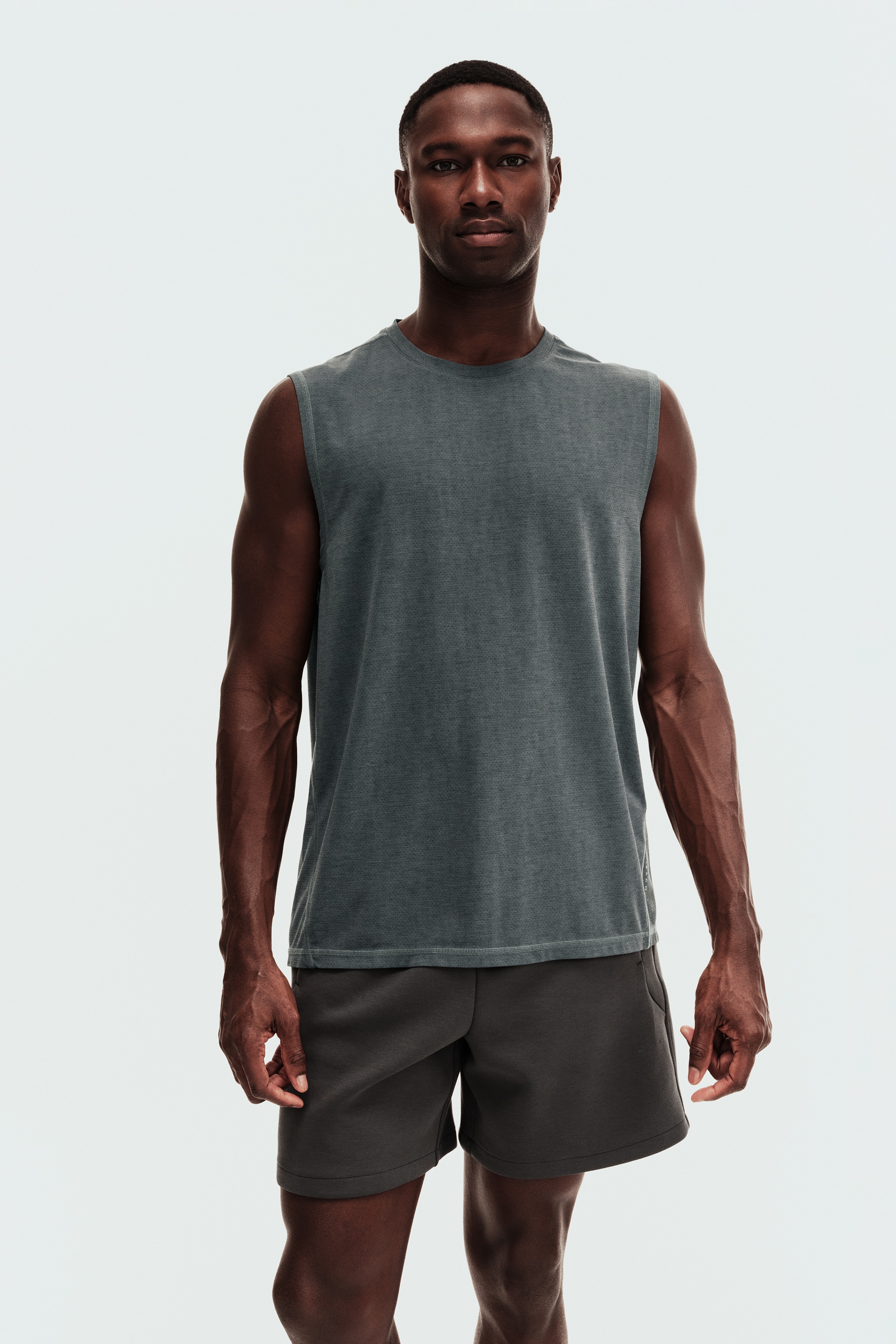 Men's Dusty teal Regular-Fit Sports Tank Top with DryMove™ | H&M US