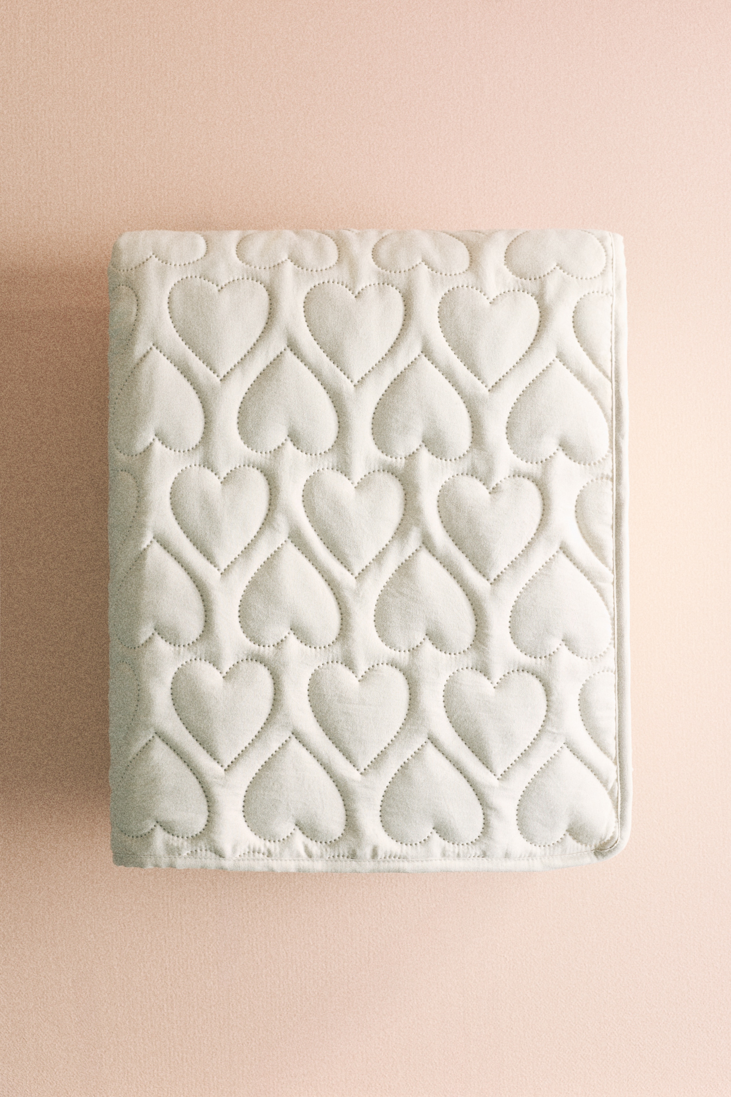 Quiltat överkast - Crèmevit