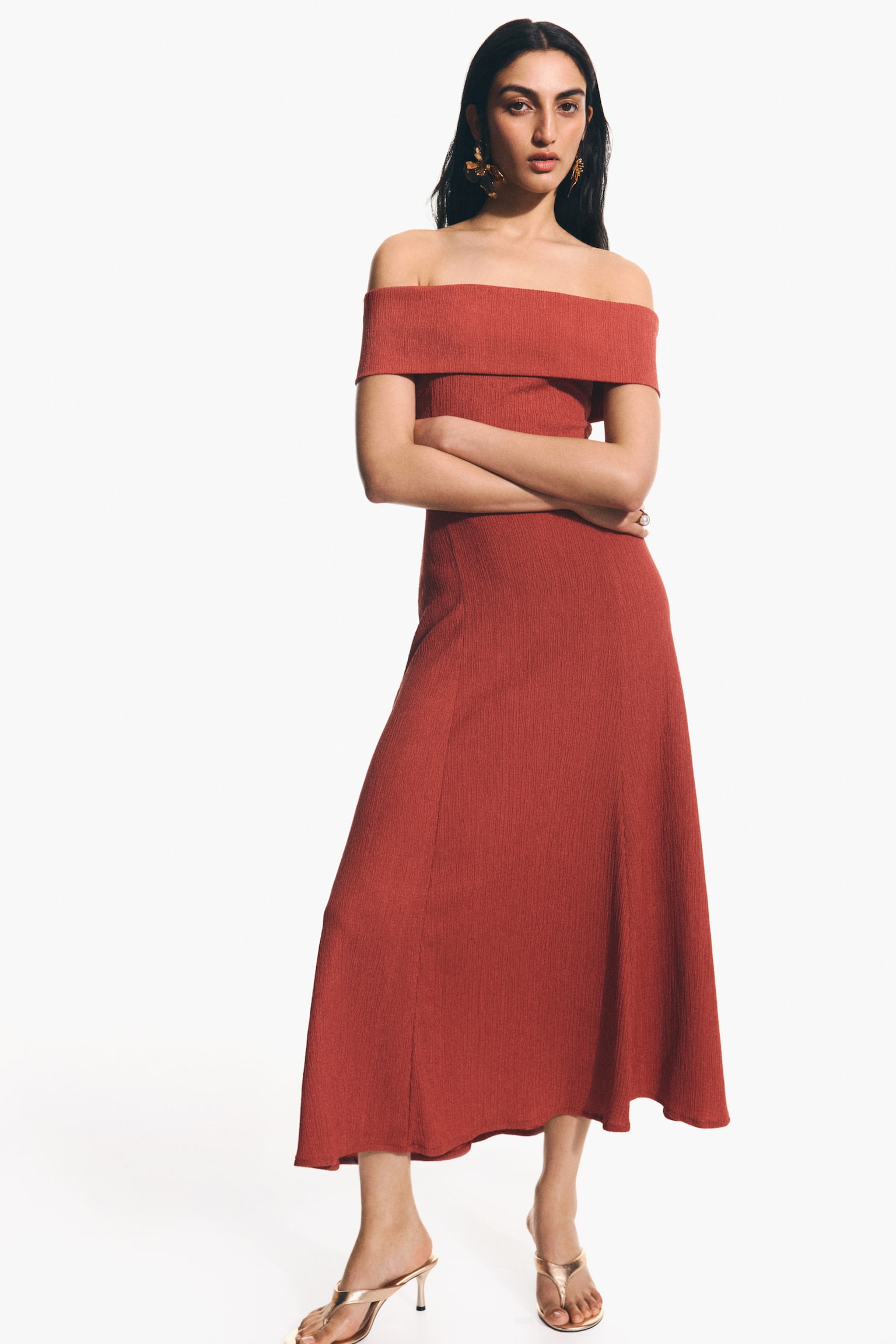 Off-the-shoulder dress - Red/Dark brown - 2