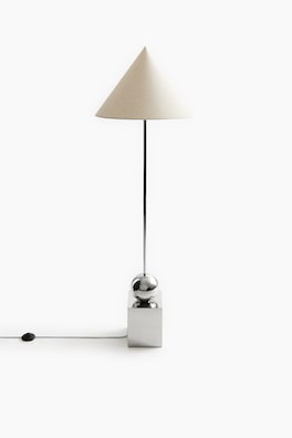Geometrisk golvlampa i metall