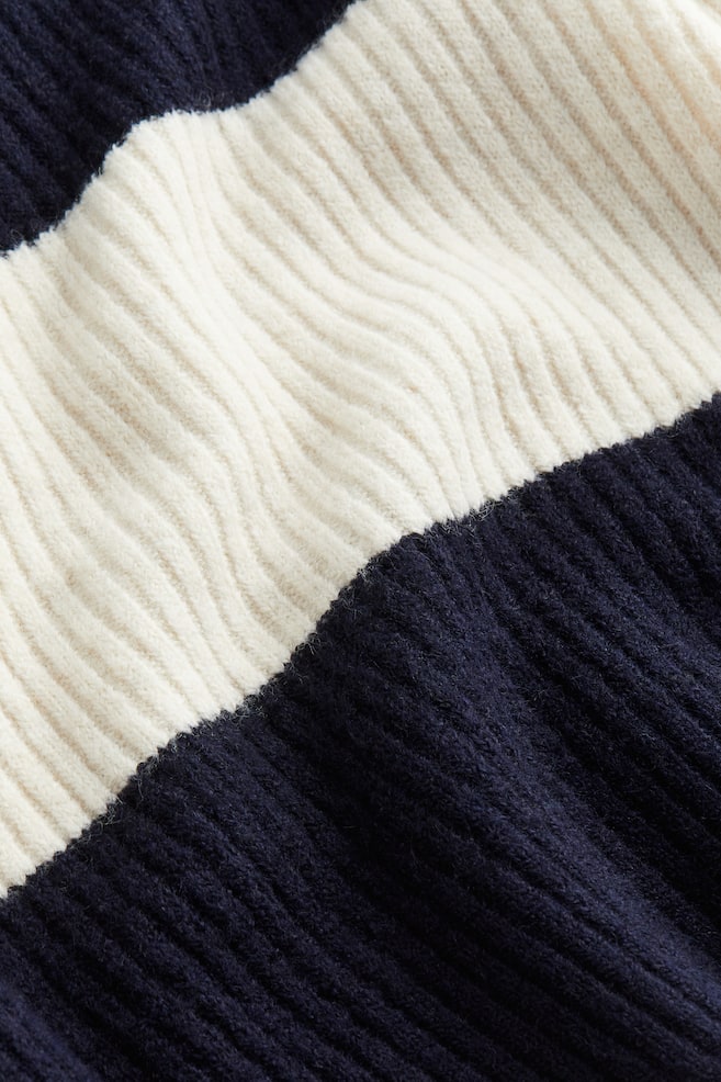 Pullover in maglia a coste - Blu navy/righe - 3