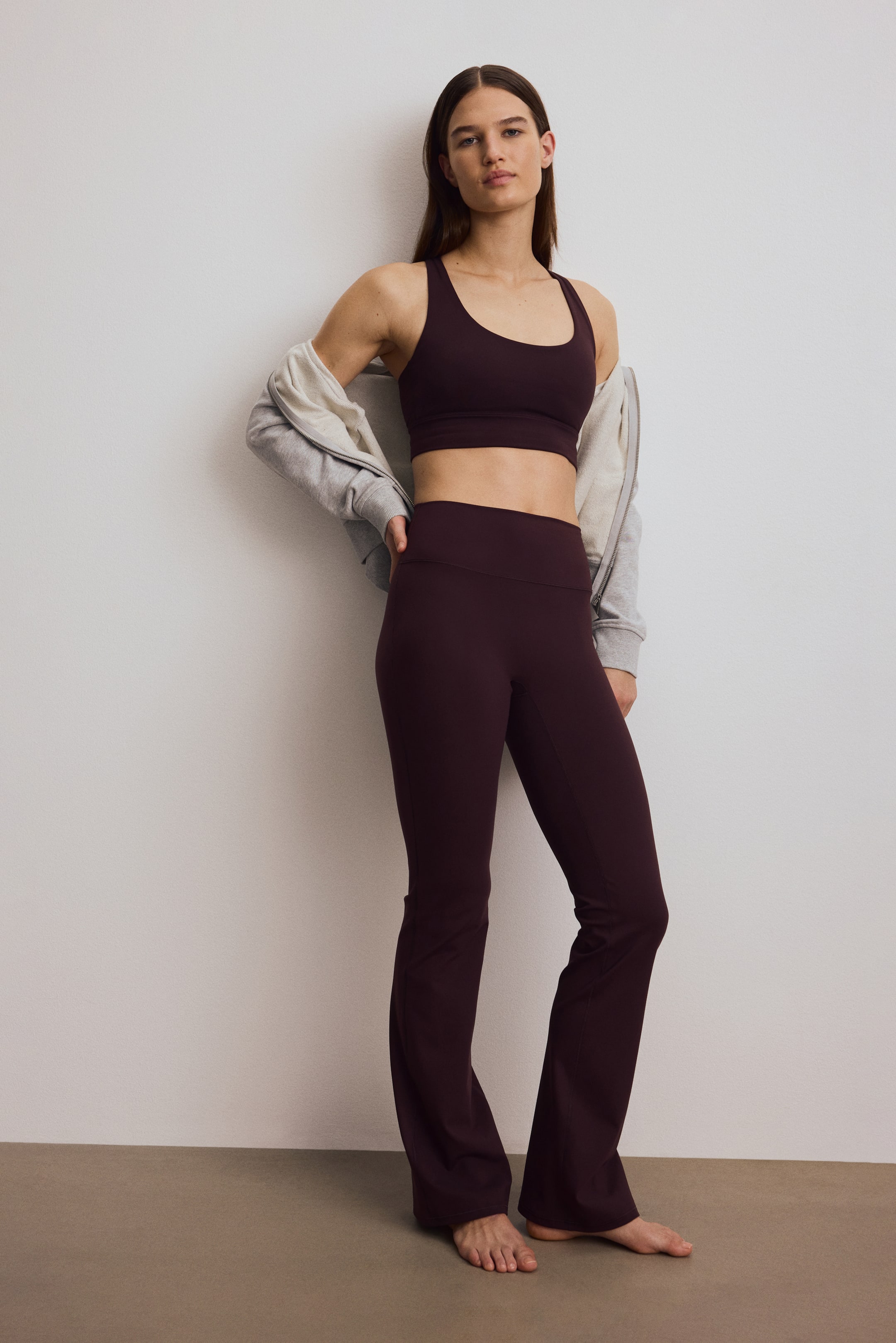 View larger image: Medium Support Sports bra with SoftMove™ - Chocolate plum - Ladies | H&M IE 2