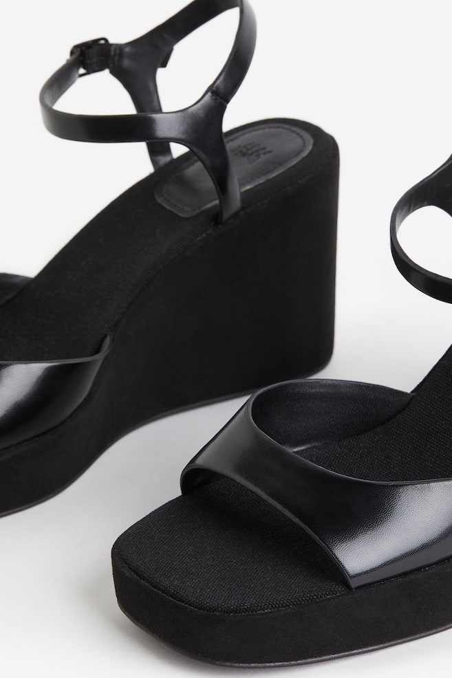 Wedge-heeled sandals - Black/White - 3