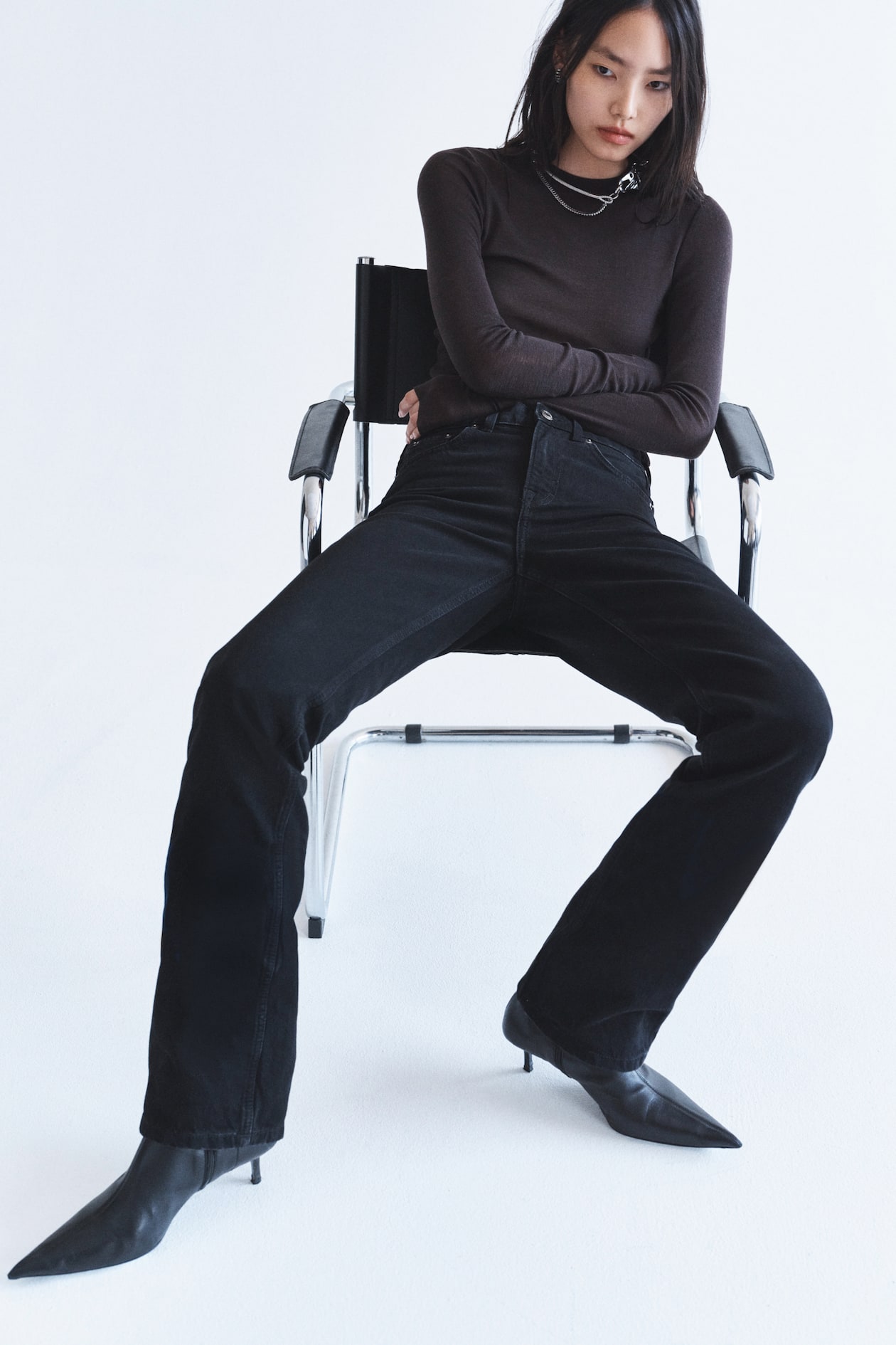 Straight-Leg Jeans - image 4