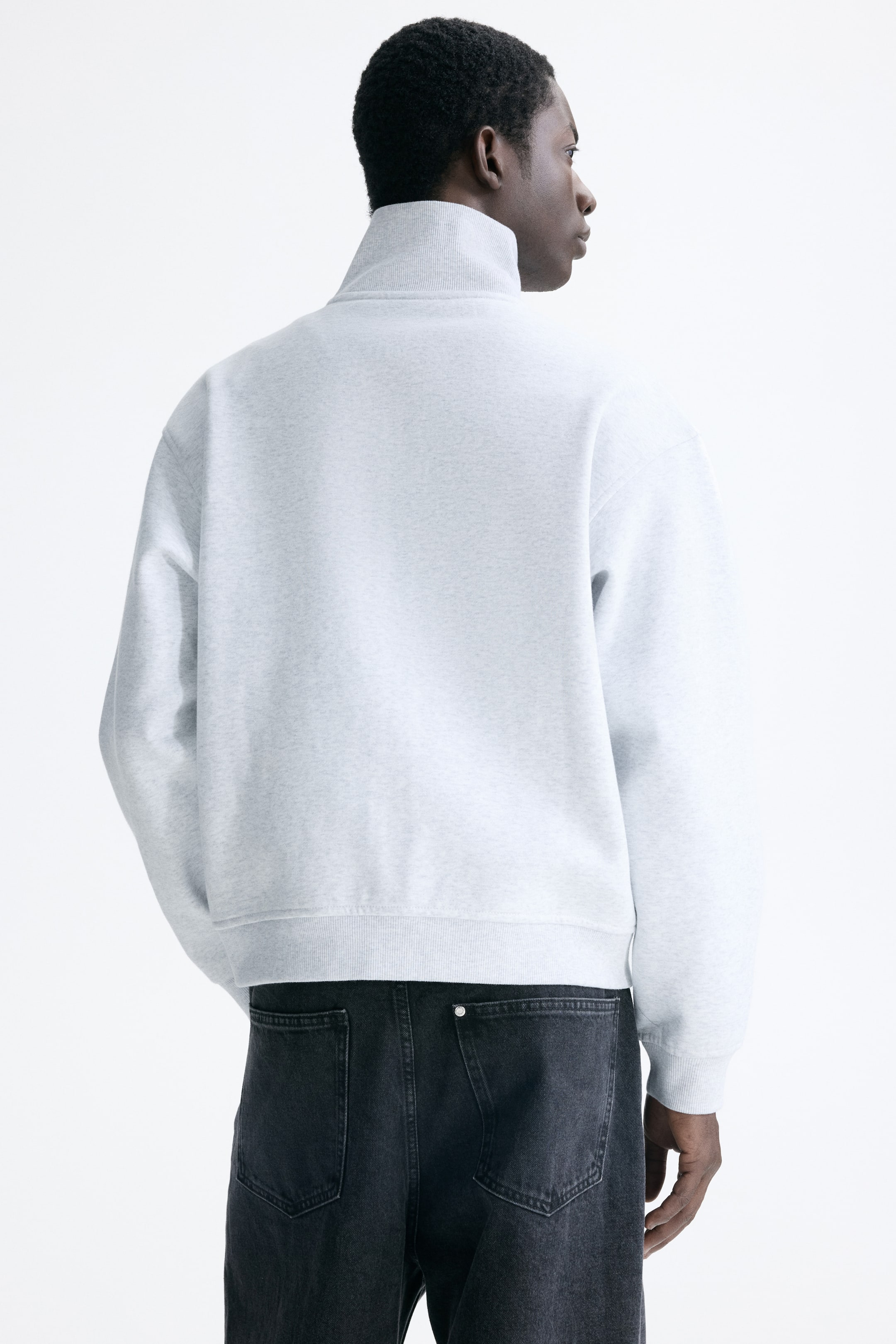 Näytä suurempi kuva: Laatikkomainen vetoketju-collegepusero Loose Fit - Vaalea harmaameleerattu - MIEHET | H&M FI 5